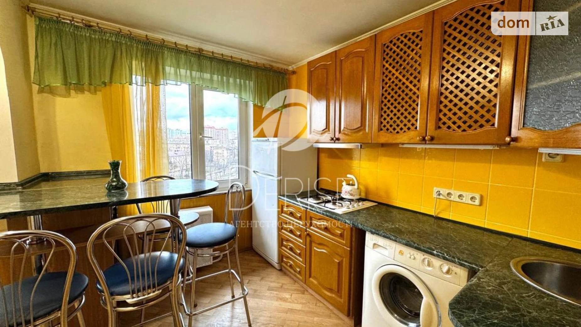 Продается 2-комнатная квартира 46.4 кв. м в Киеве, бул. Верховного Совета, 8/20 - фото 2