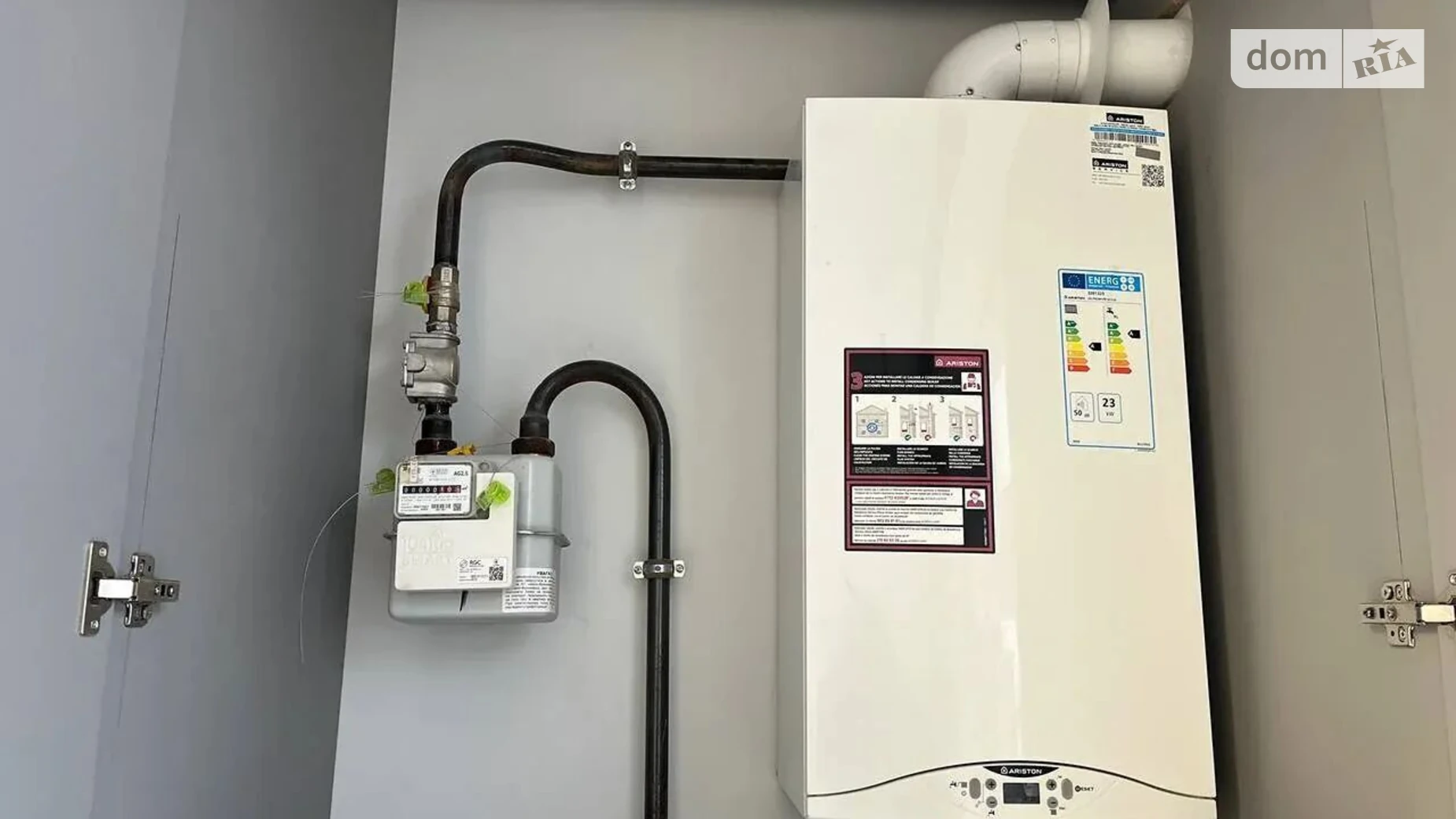 Продается 2-комнатная квартира 64 кв. м в Ивано-Франковске, ул. Микитинецкая, 2А - фото 4