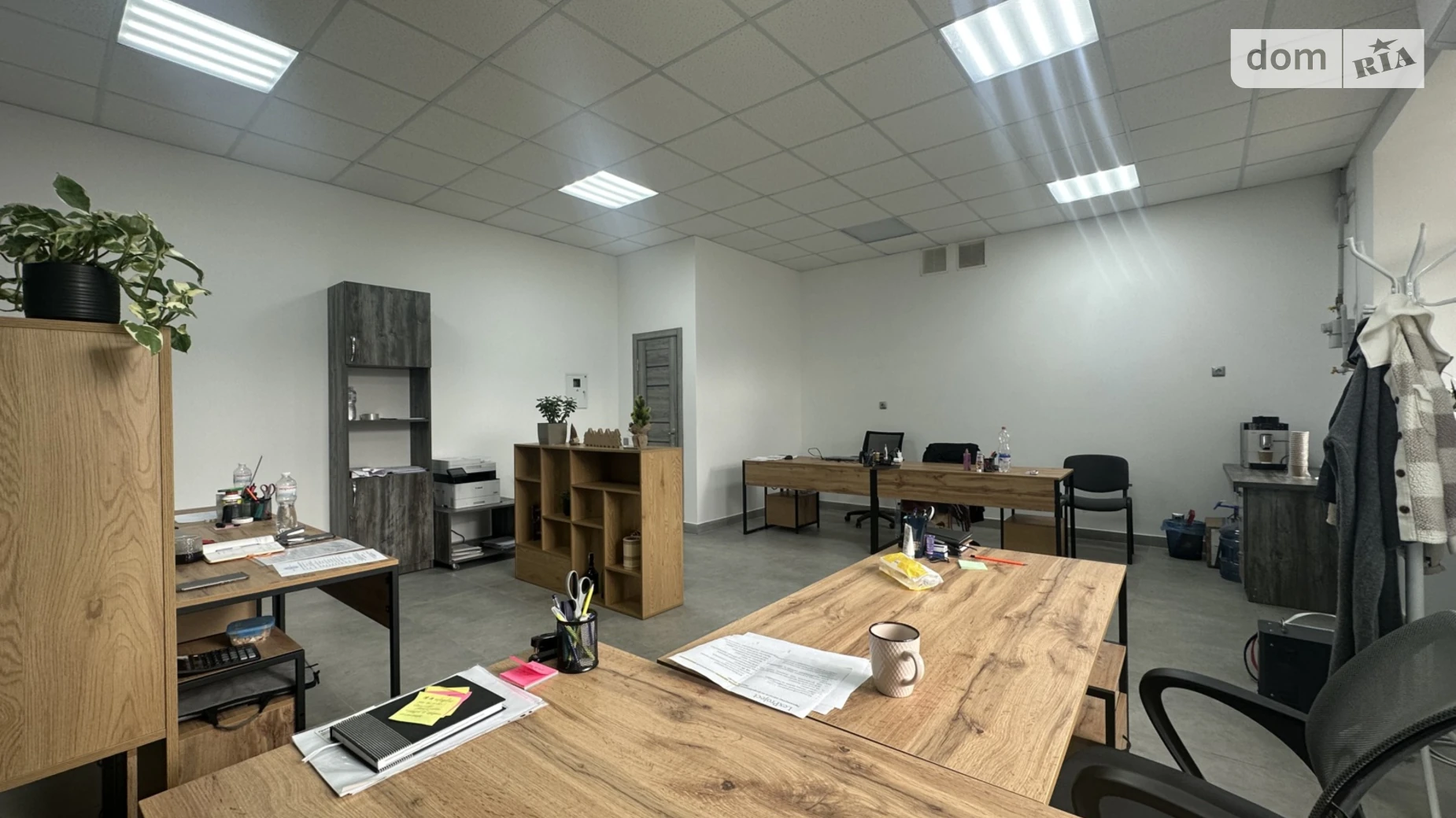 Сдается в аренду помещения свободного назначения 42.4 кв. м в 10-этажном здании, цена: 12000 грн - фото 2