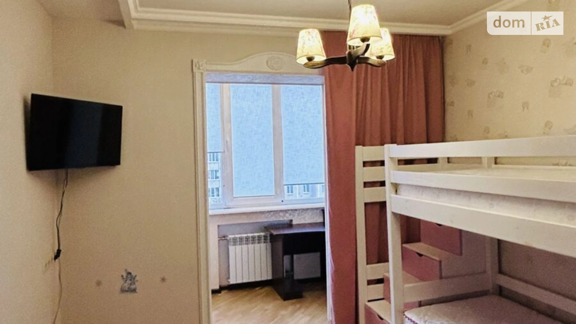 3-комнатная квартира 70 кв. м в Луцке, ул. Кравчука, 7 - фото 2