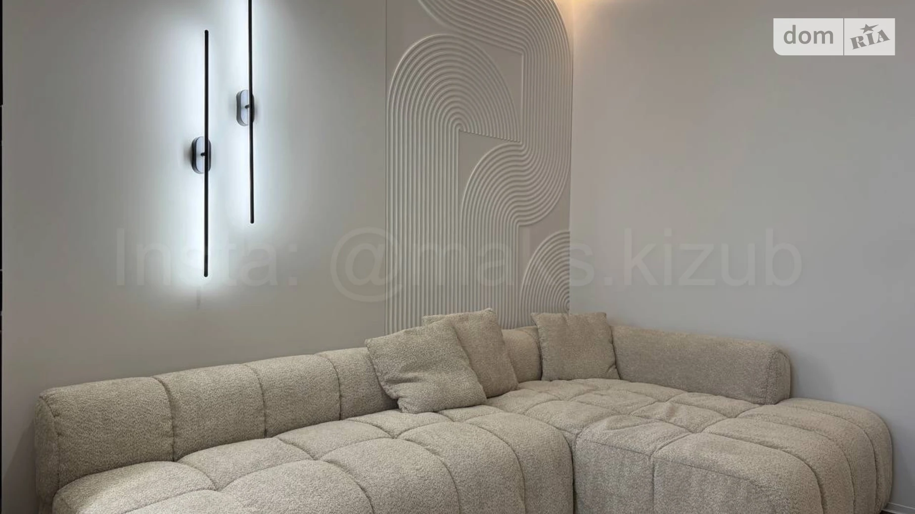 Продается 1-комнатная квартира 49.7 кв. м в Ужгороде, ул. Легоцкого, 80 - фото 3