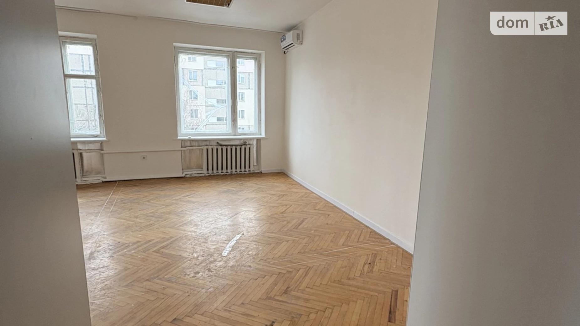 Сдается в аренду офис 33 кв. м в бизнес-центре, цена: 326700 грн - фото 2