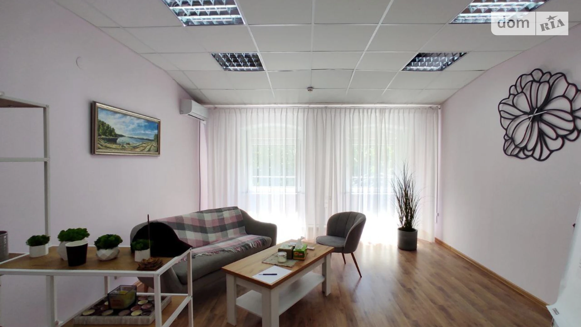 Здається в оренду офіс 26.9 кв. м в бізнес-центрі, цена: 5500 грн - фото 5