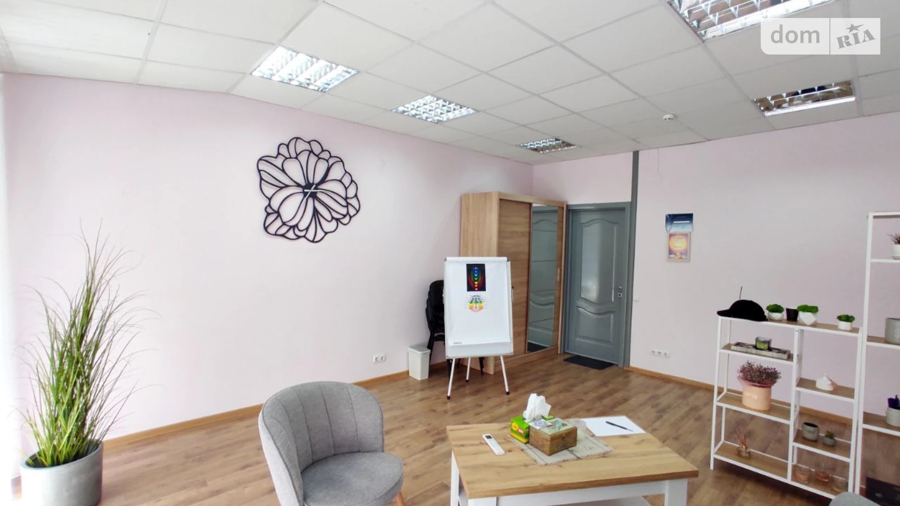 Здається в оренду офіс 26.9 кв. м в бізнес-центрі, цена: 5500 грн - фото 3