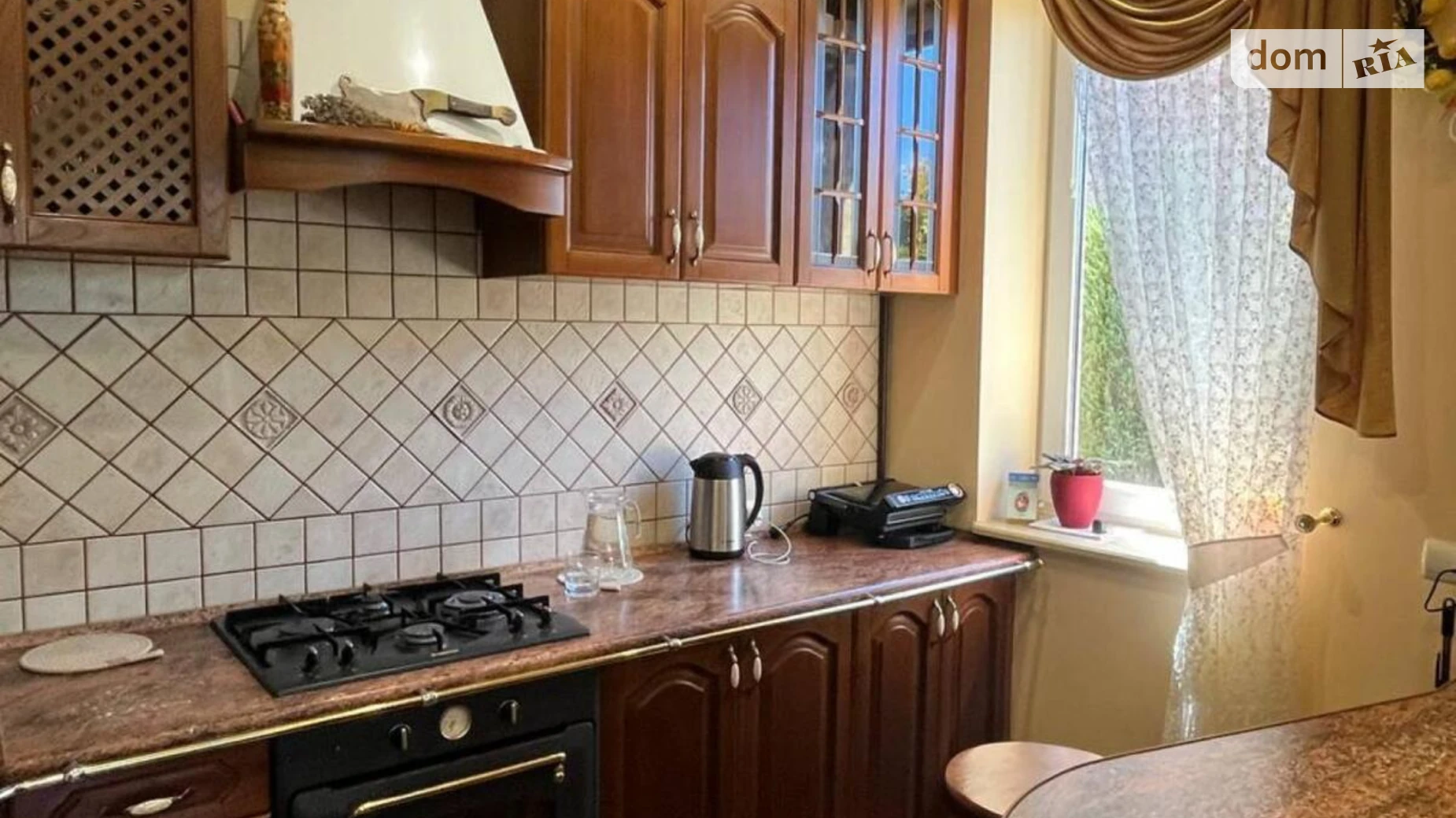 Продается дом на 3 этажа 330 кв. м с террасой, цена: 380000 $ - фото 3