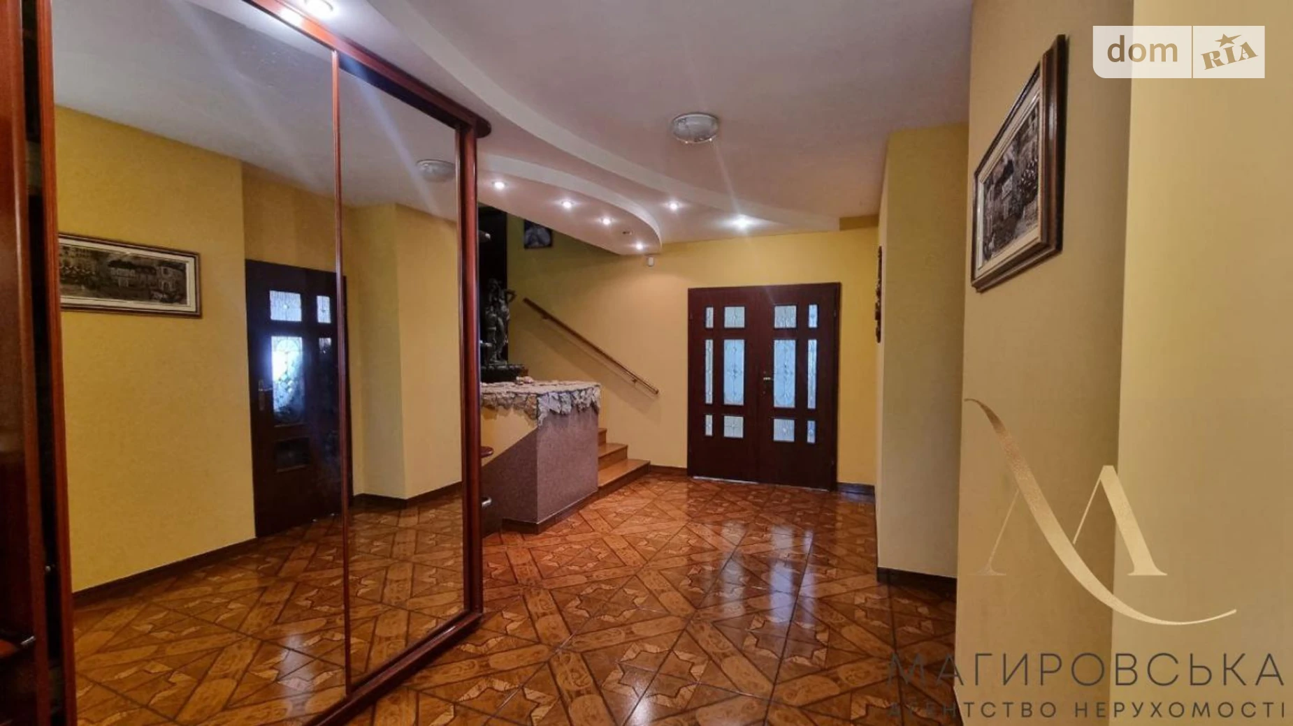 Продается дом на 3 этажа 330 кв. м с террасой, цена: 380000 $ - фото 5