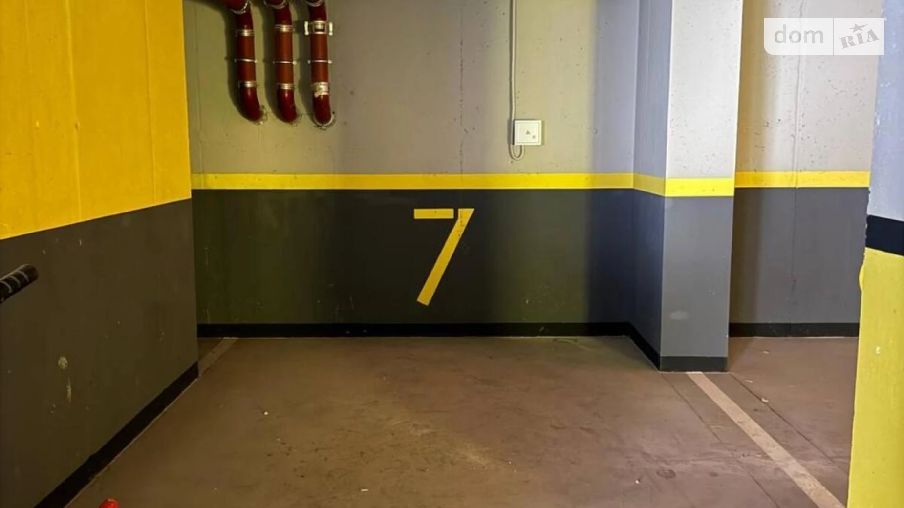 Продается подземный паркинг универсальный на 20 кв. м, цена: 23000 $ - фото 2