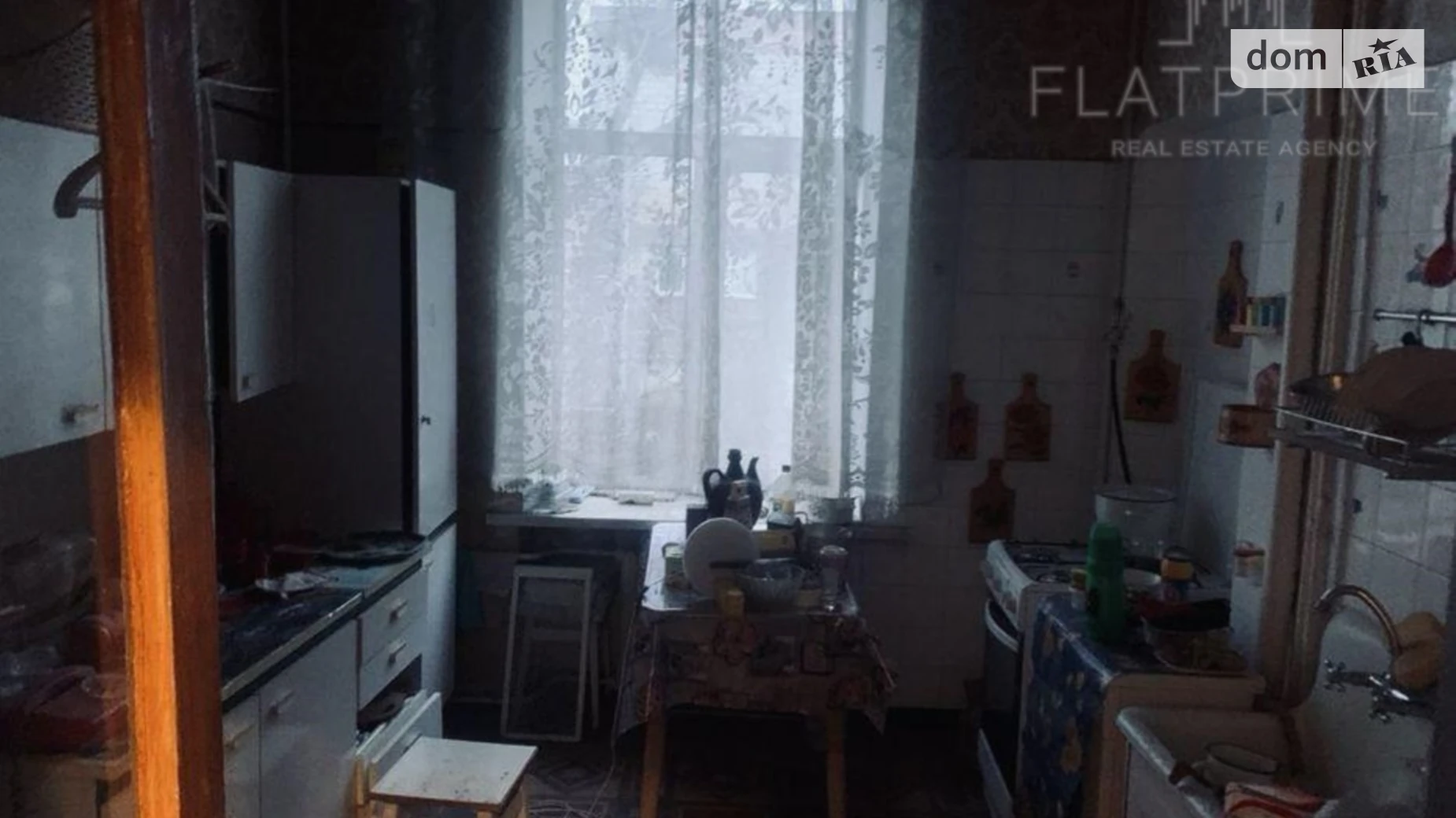 Продается 1-комнатная квартира 49 кв. м в Киеве, ул. Симона Петлюры, 8 - фото 2