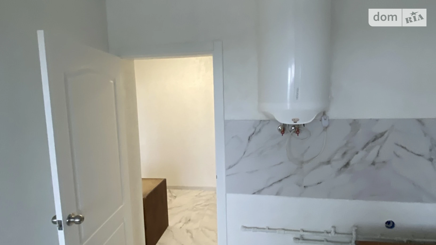 Продається 3-кімнатна квартира 68 кв. м у Житомирі, вул. Героїв Десантників - фото 5