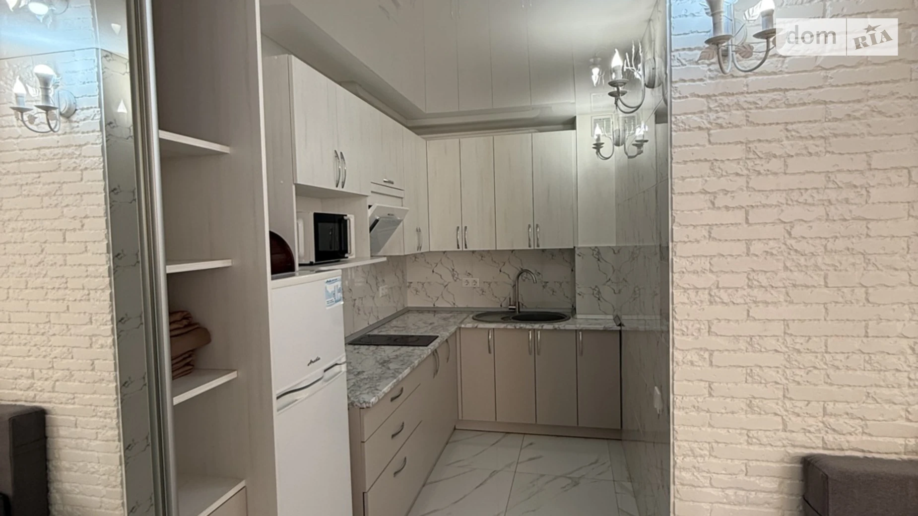 Сдается в аренду 1-комнатная квартира 48 кв. м в Одессе, ул. Литературная, 10А - фото 5