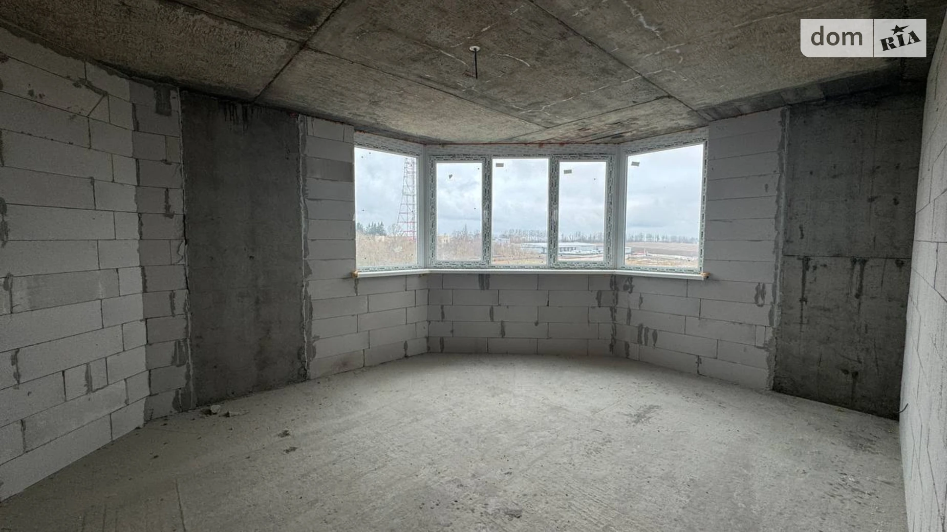 Продается 2-комнатная квартира 69.7 кв. м в, цена: 57000 $ - фото 3