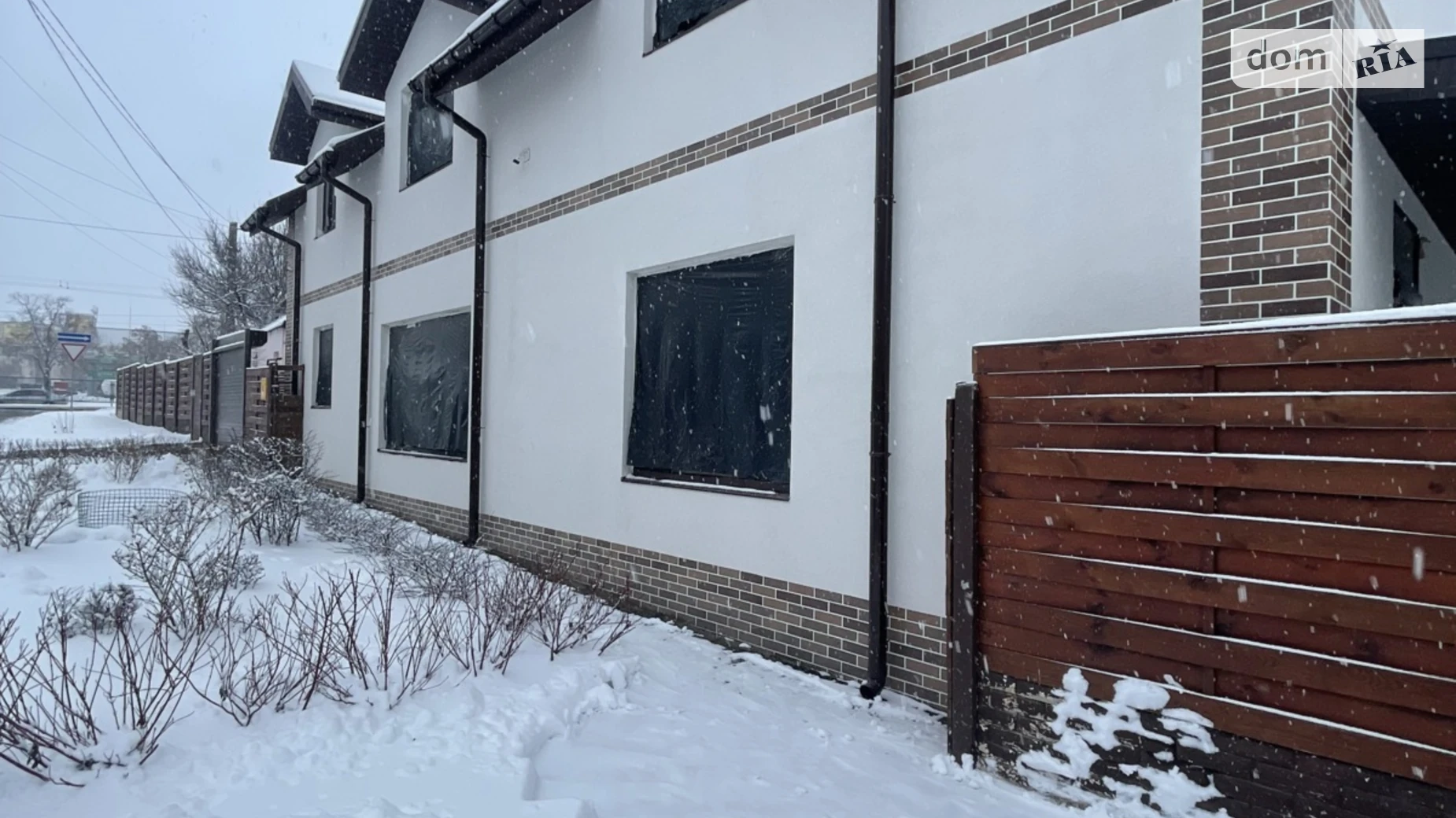 Продается дом на 2 этажа 192 кв. м с балконом, цена: 115000 $ - фото 2