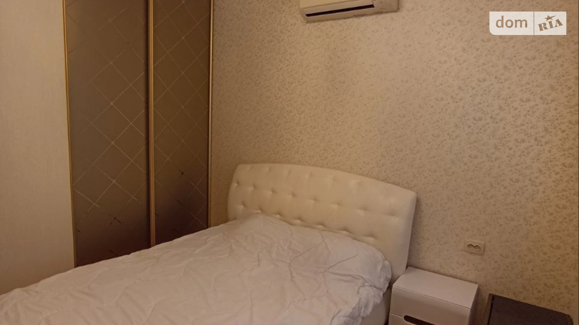 Продается дом на 2 этажа 197.4 кв. м с мебелью, цена: 150000 $ - фото 3