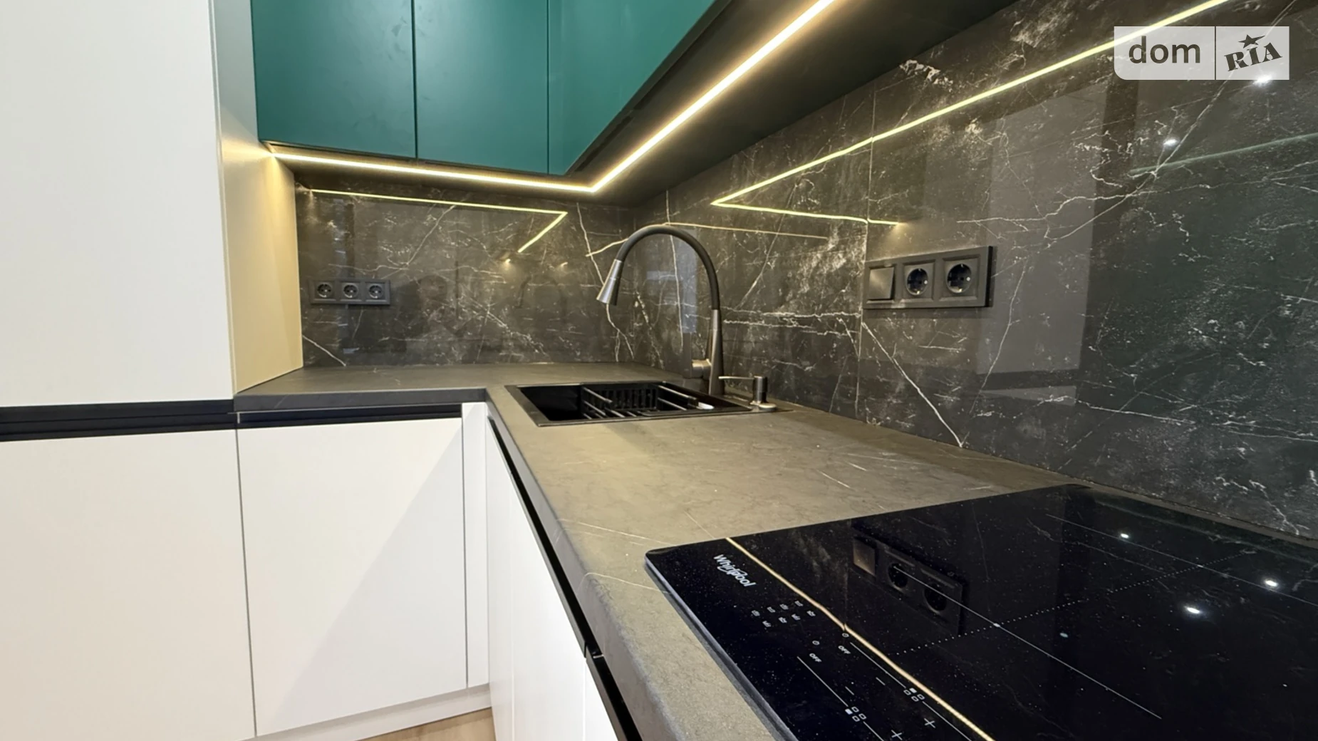 Продается 1-комнатная квартира 37 кв. м в Ивано-Франковске, цена: 78500 $ - фото 2