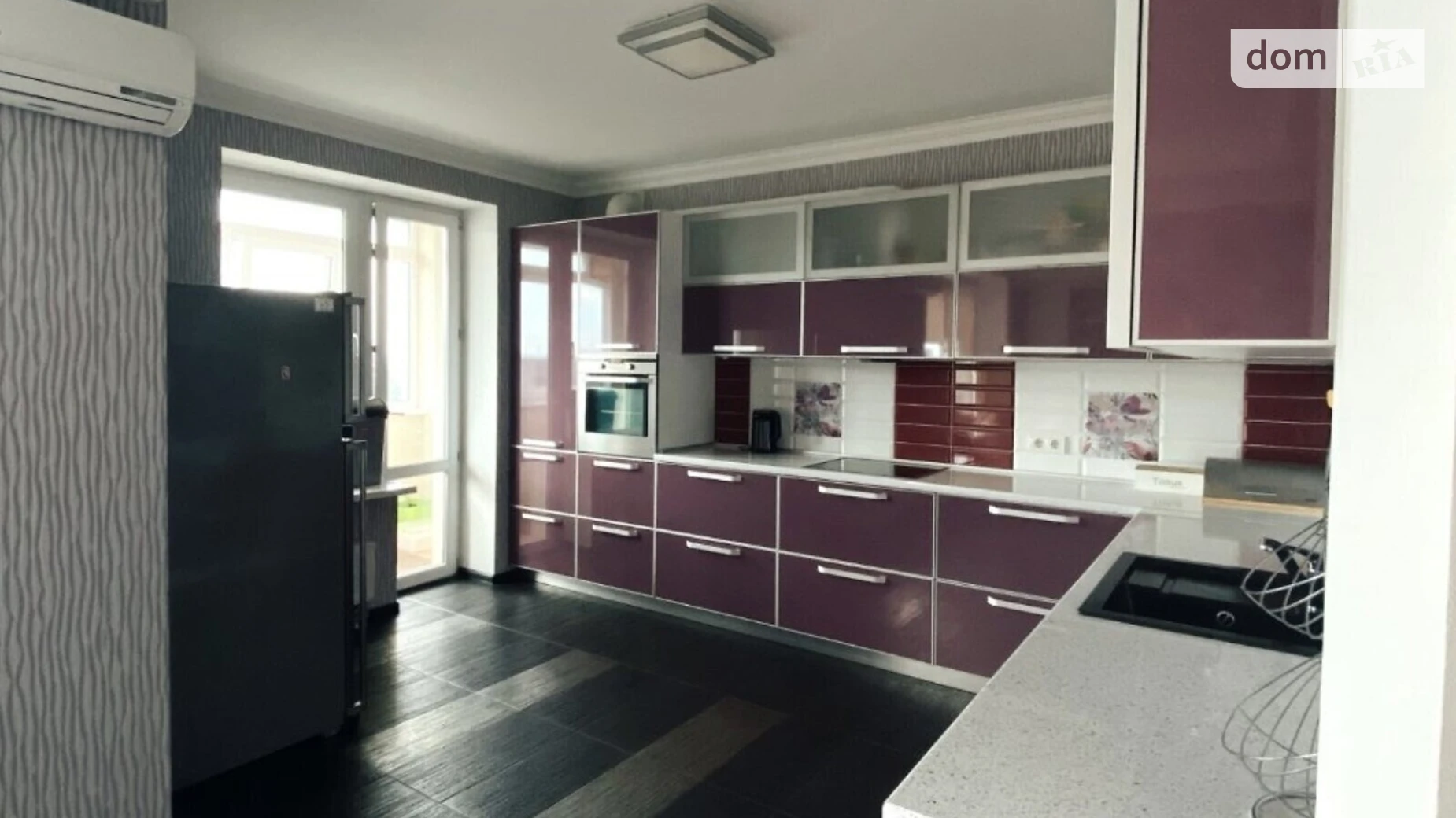 5-комнатная квартира 172.5 кв. м в Луцке, ул. Дубновская - фото 4