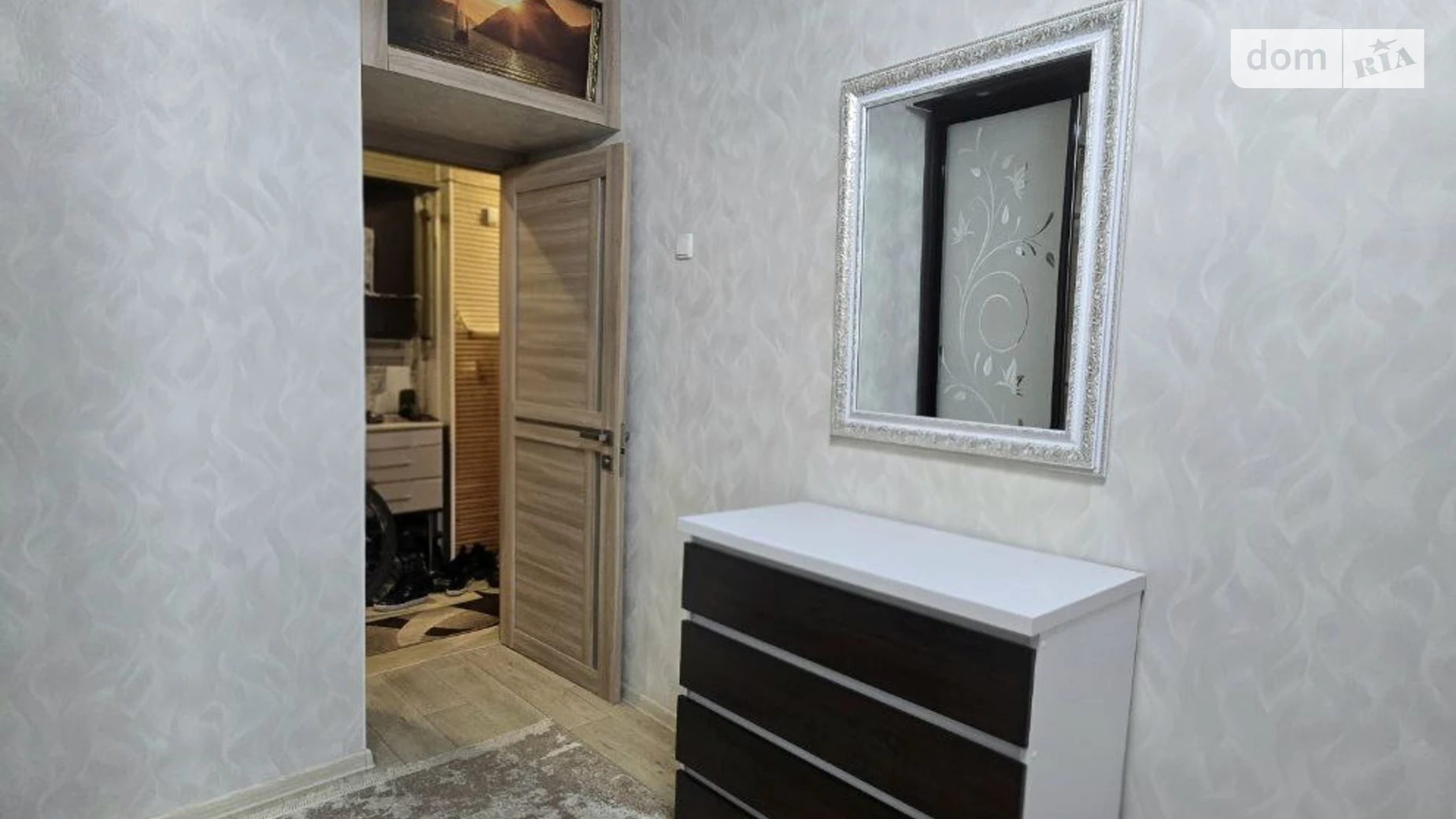 Продается 2-комнатная квартира 43.5 кв. м в, цена: 56000 $ - фото 3