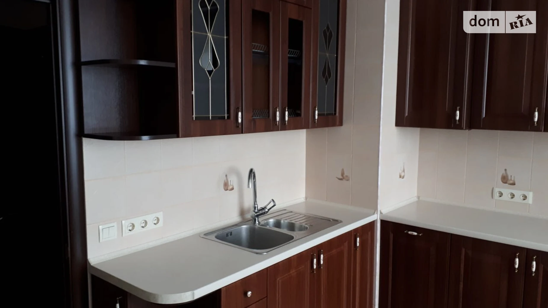 Сдается в аренду 2-комнатная квартира 55 кв. м в Львове, ул. Леонида Перфецкого, 11А - фото 4