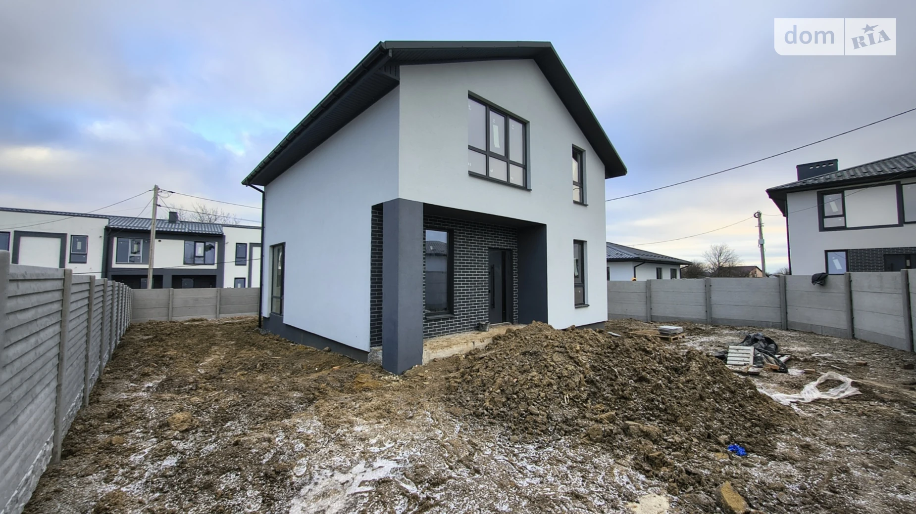 Продается дом на 2 этажа 109 кв. м с мансардой, цена: 87500 $ - фото 3