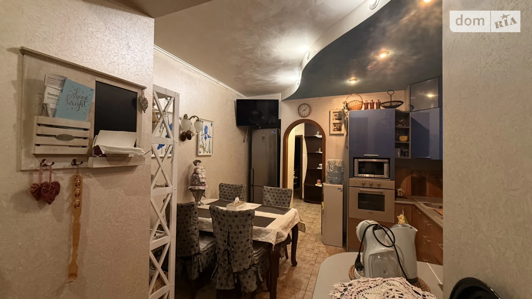 Продается 2-комнатная квартира 81.6 кв. м в Обухове, мкр. Сосновый, 1 - фото 3