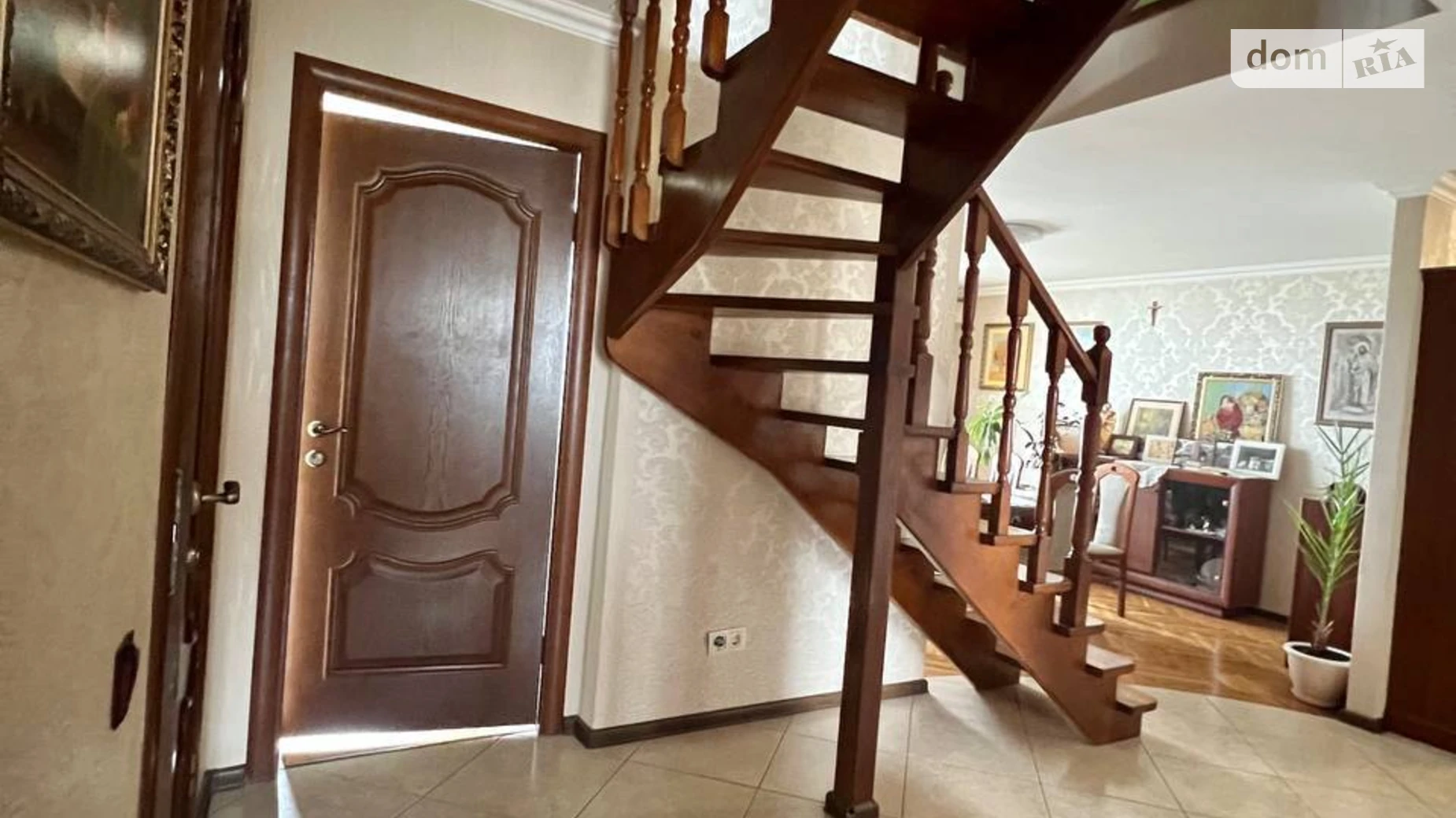 Продается 3-комнатная квартира 121.62 кв. м в Львове, ул. Антонича, 2 - фото 3