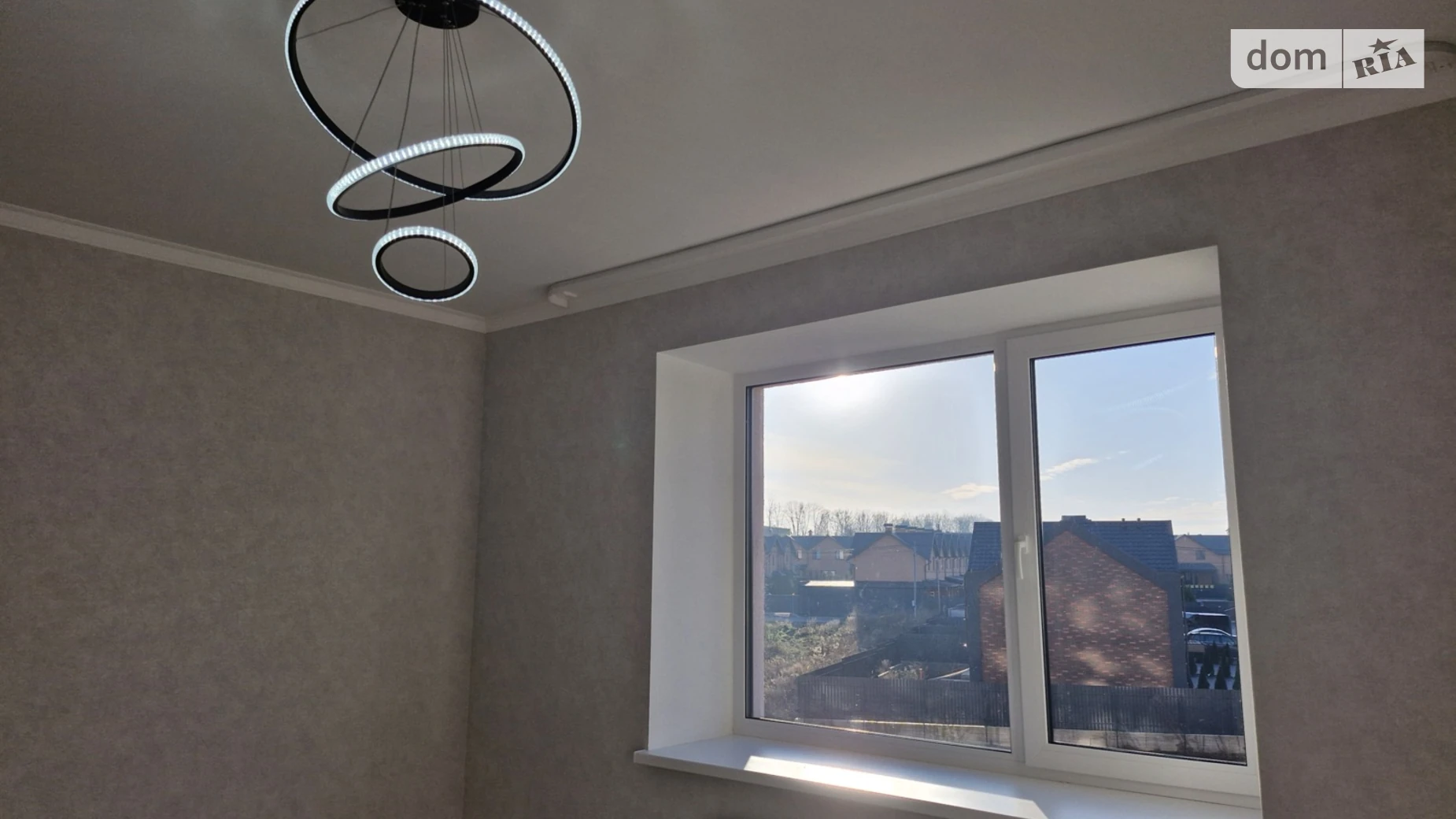 Продается 1-комнатная квартира 43 кв. м в Березиной, ул. Радужная - фото 3