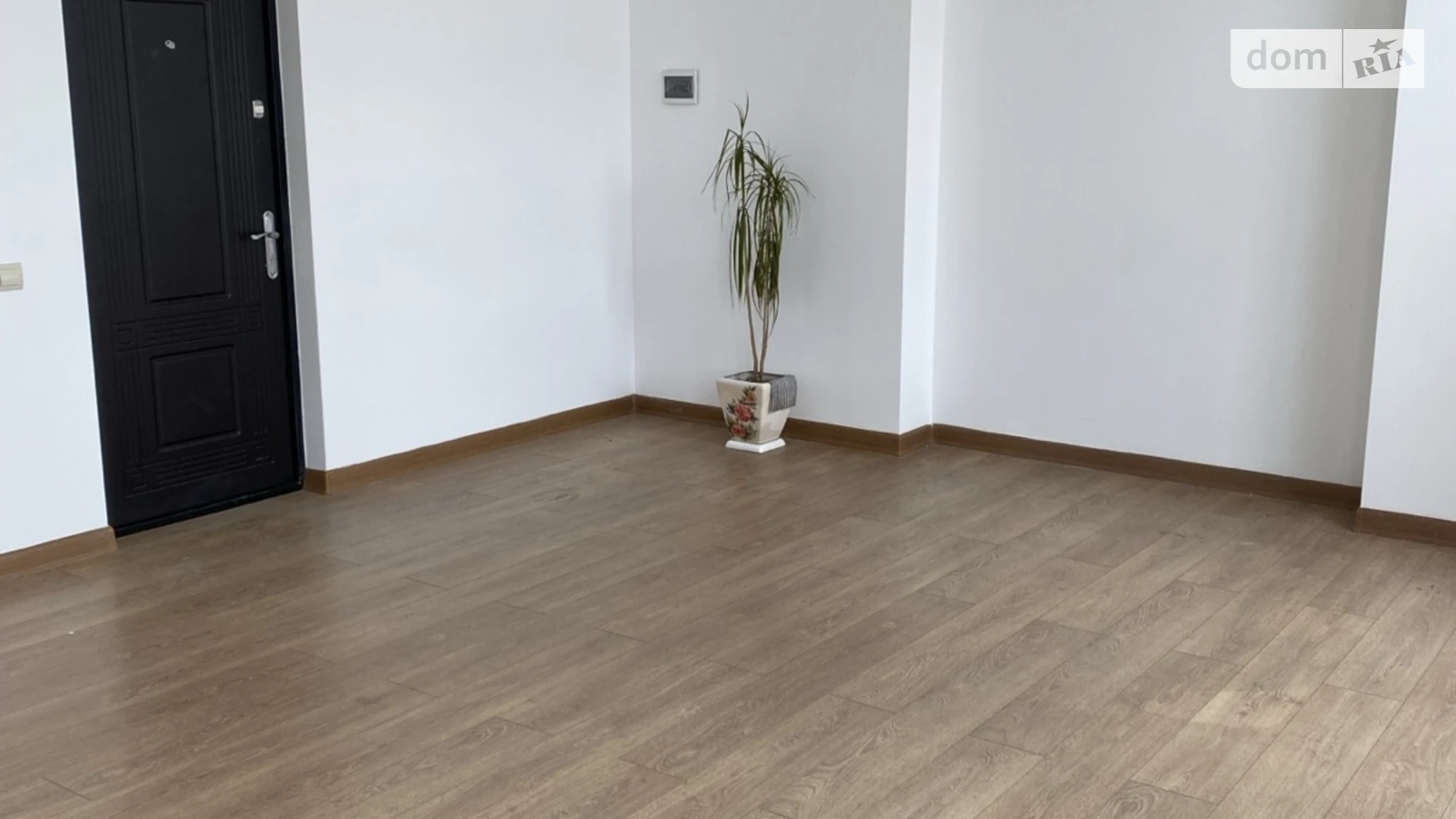 Продается офис 30 кв. м в бизнес-центре, цена: 23000 $ - фото 3