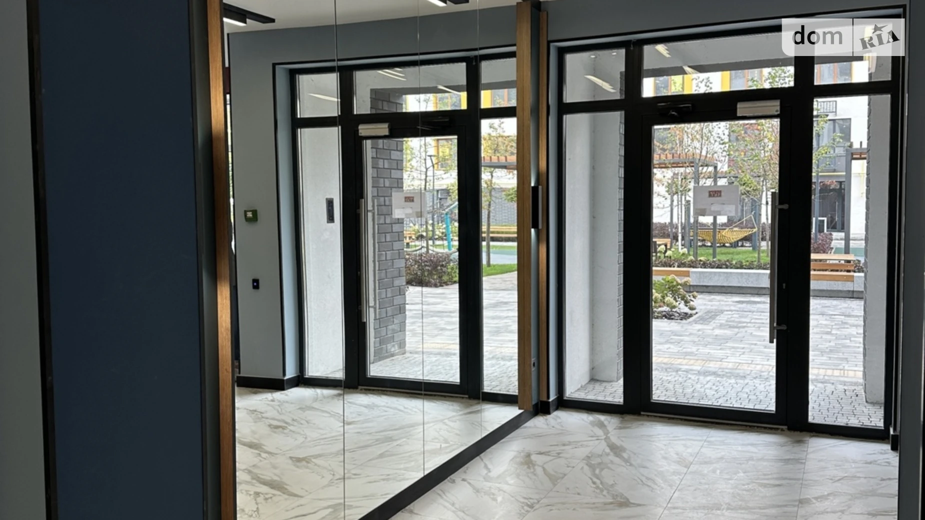 Продается 1-комнатная квартира 26.5 кв. м в Ирпене, ул. Соборная(ІІІ Интернационала), 4 - фото 2