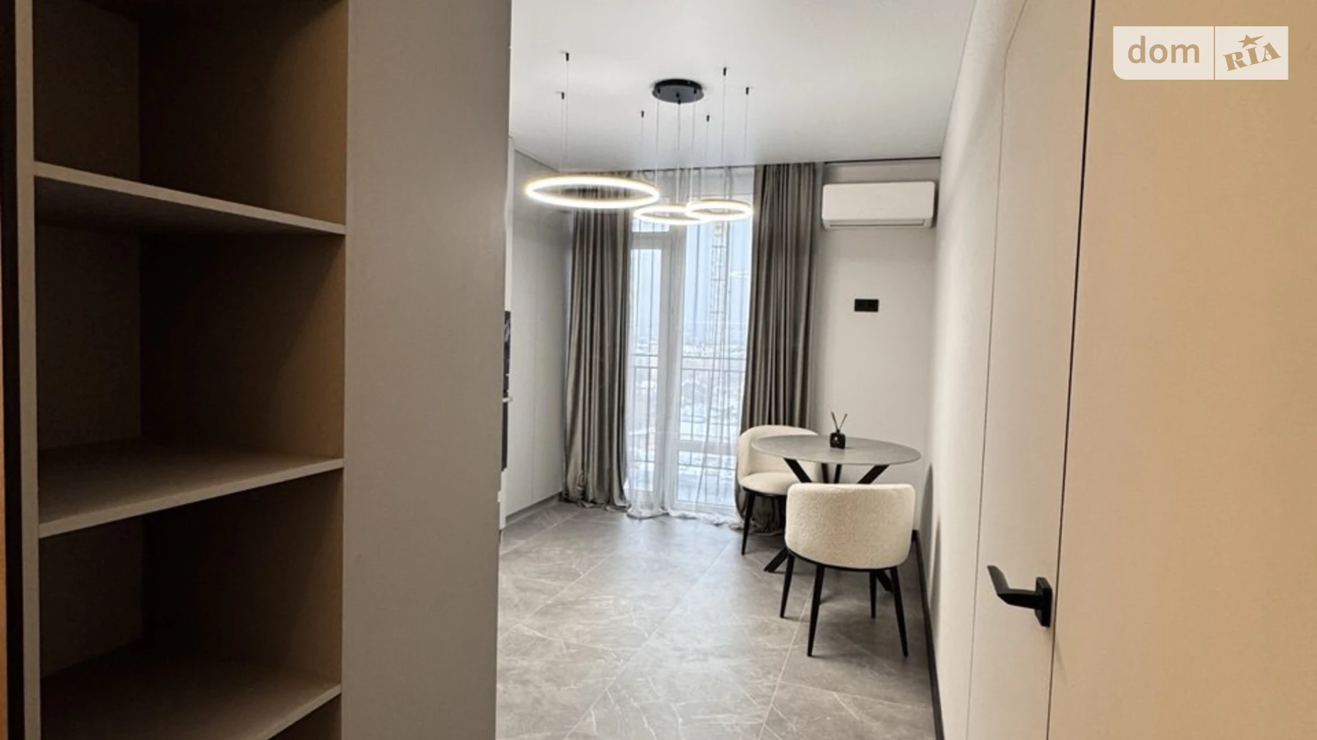 Продается 1-комнатная квартира 38 кв. м в Ивано-Франковске, ул. Юліана Пелеша(Крайковского) - фото 4