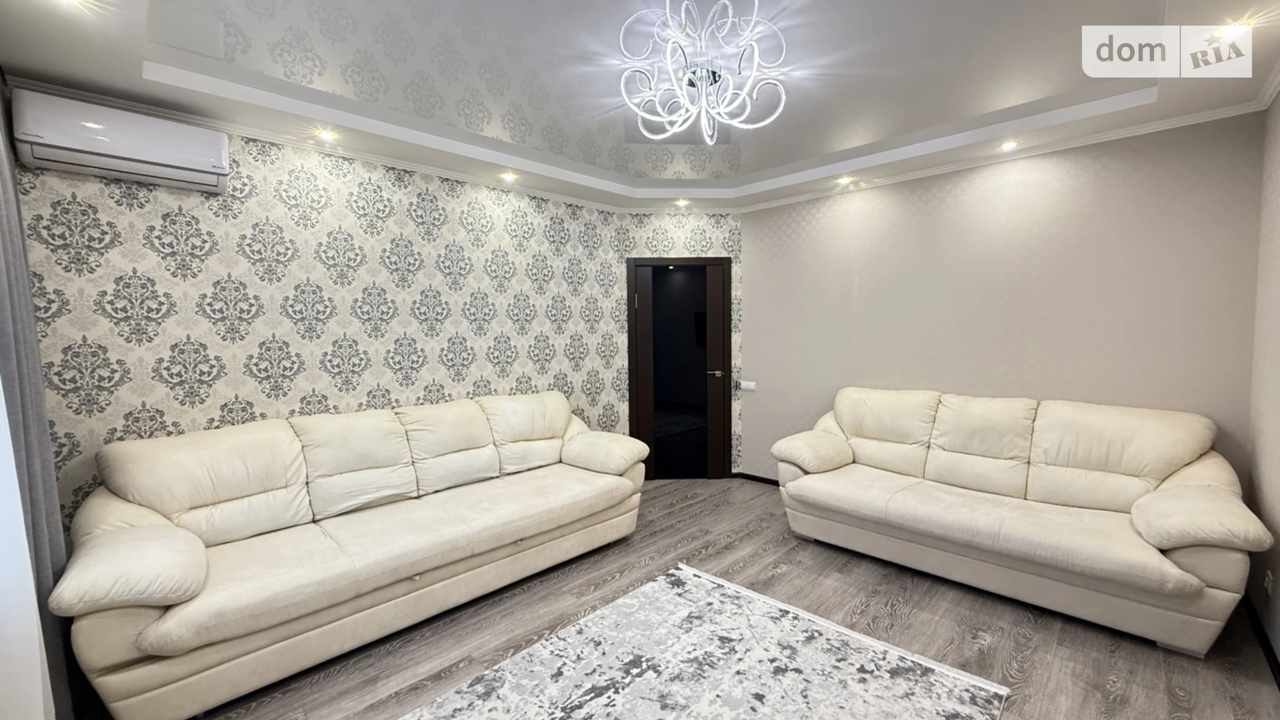 Продается 1-комнатная квартира 49 кв. м в Виннице, ул. Антонова Олега - фото 2