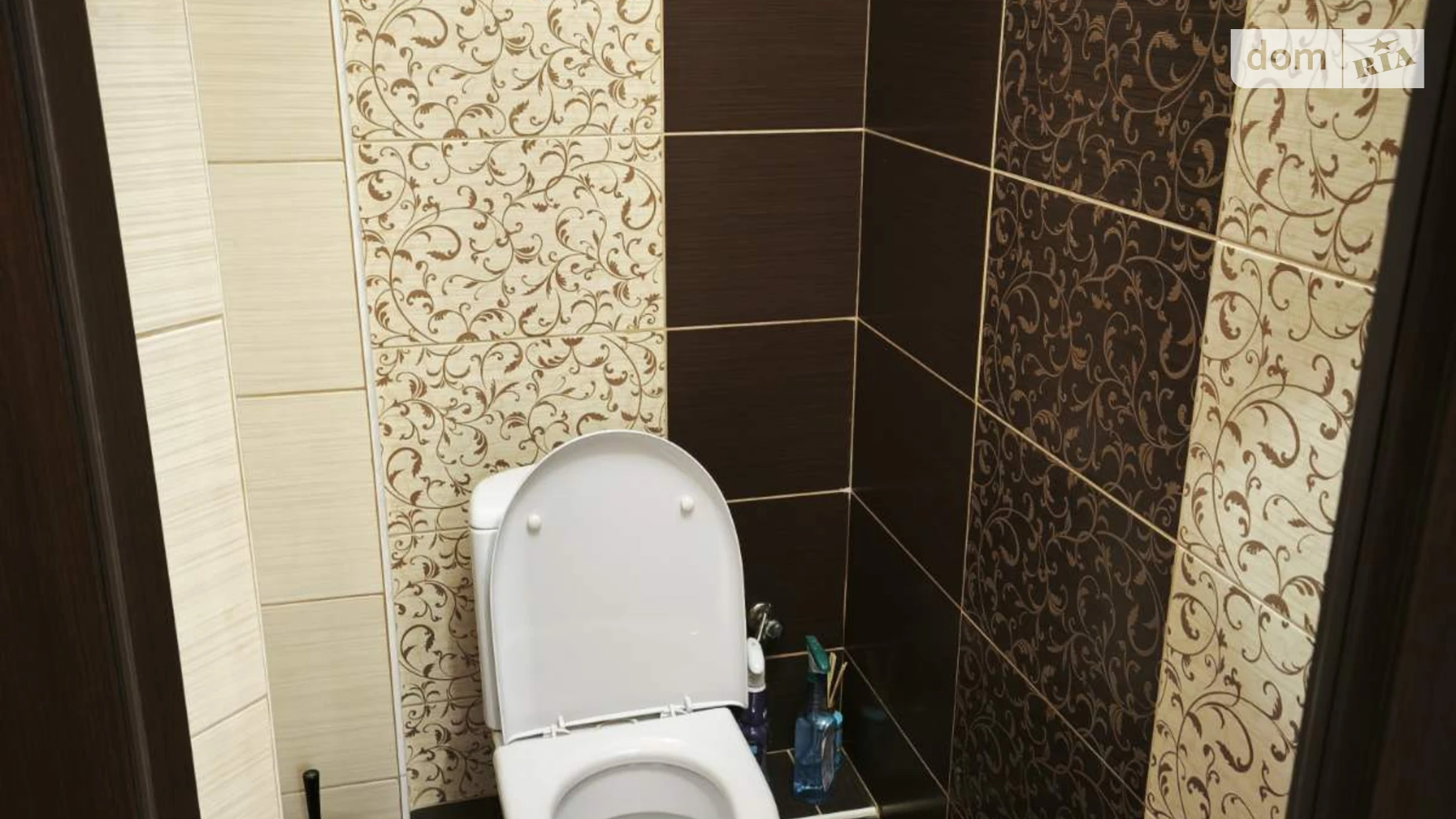 Сдается в аренду офис 76 кв. м в бизнес-центре, цена: 600 $ - фото 5