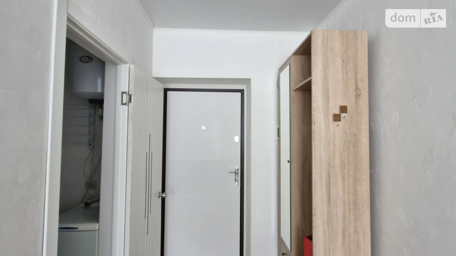 Продается 1-комнатная квартира 19 кв. м в Гостомеле, цена: 28000 $ - фото 3