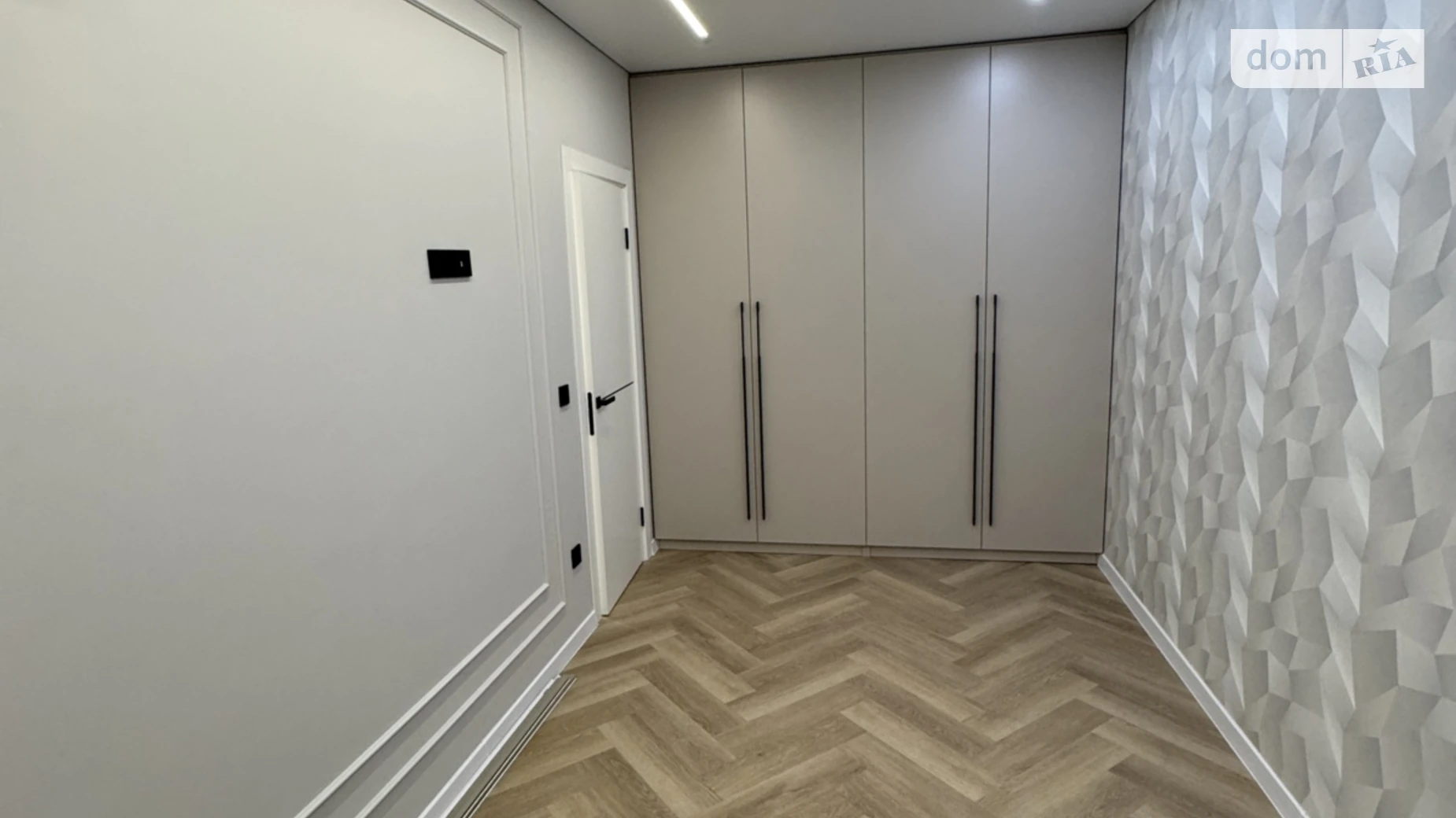 Продается 1-комнатная квартира 69.4 кв. м в Днепре, ул. Героев Спасателей(Дубинина В.), 6 - фото 5