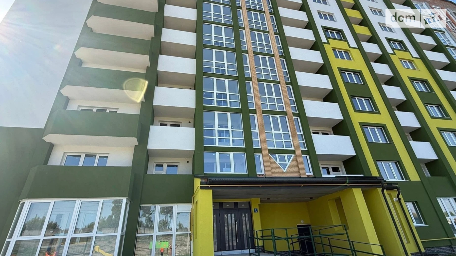 2-комнатная квартира 64 кв. м в Тернополе, ул. Микулинецкая, 101А - фото 3