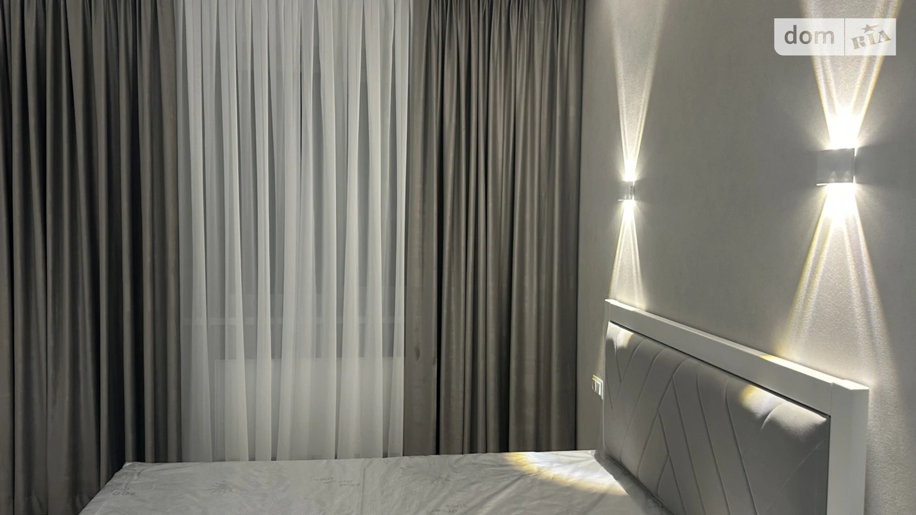 Продается 1-комнатная квартира 60.1 кв. м в Виннице, ул. Академика Янгеля - фото 2