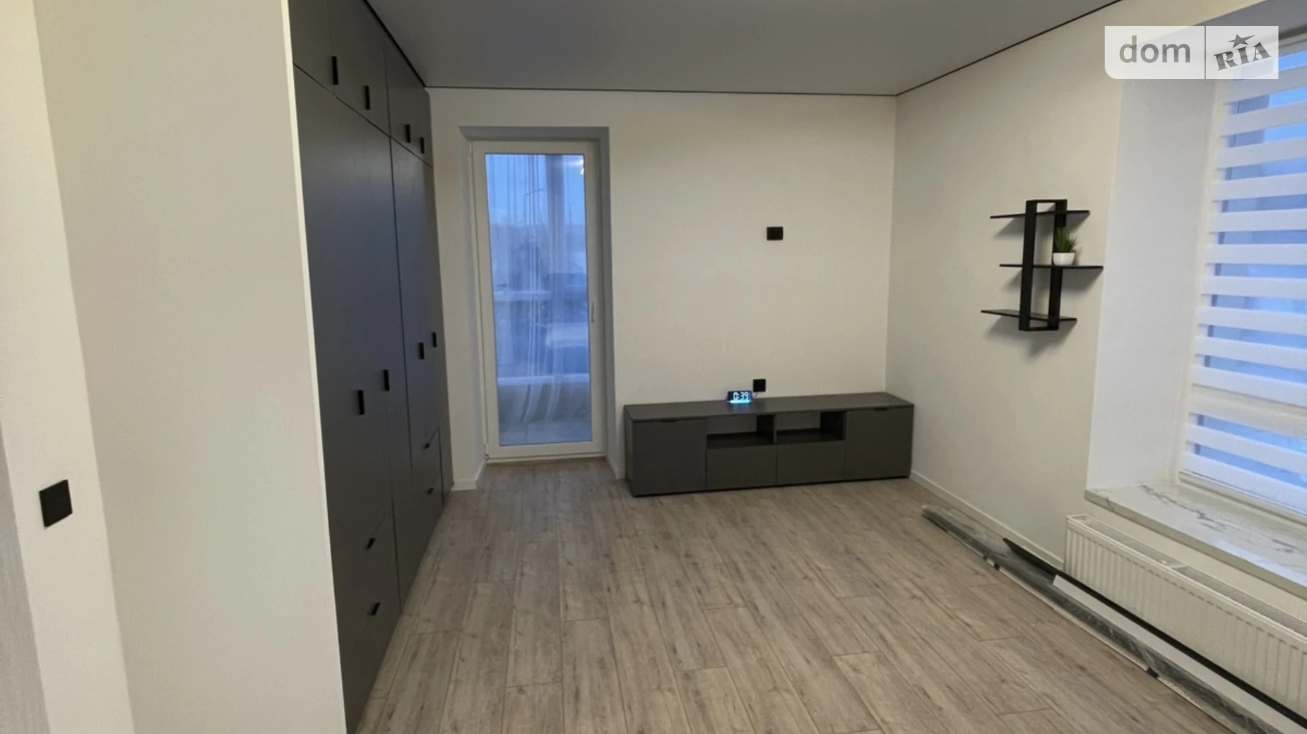 1-комнатная квартира 48 кв. м в Тернополе, ул. Черновецкая, 71 - фото 4