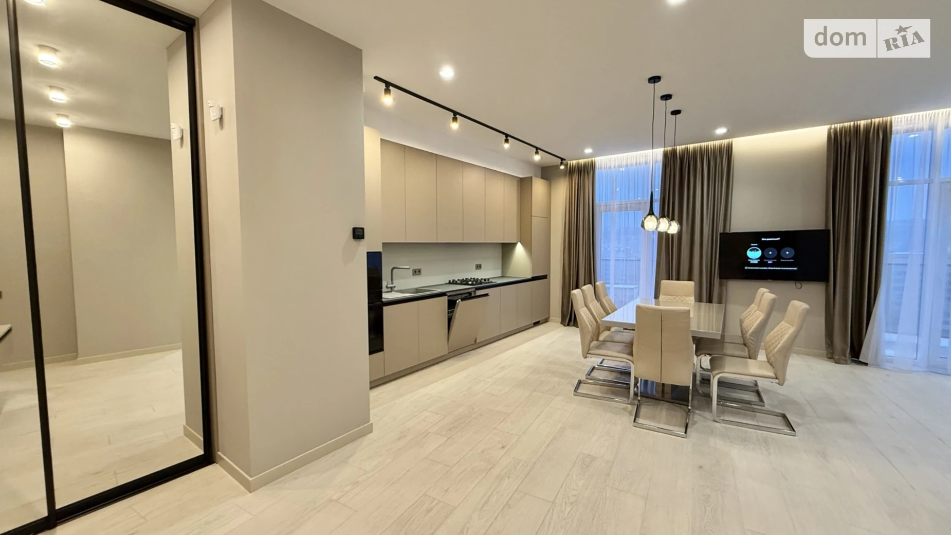 Сдается в аренду 1-комнатная квартира 80 кв. м в Львове, просп. Черновола Вячеслава, 16Д - фото 4