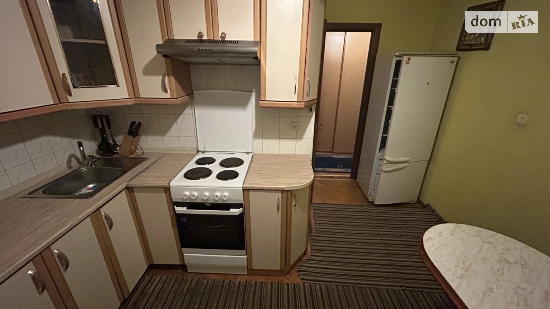 Продается 2-комнатная квартира 55 кв. м в Киеве, ул. Николая Ушакова, 16 - фото 3