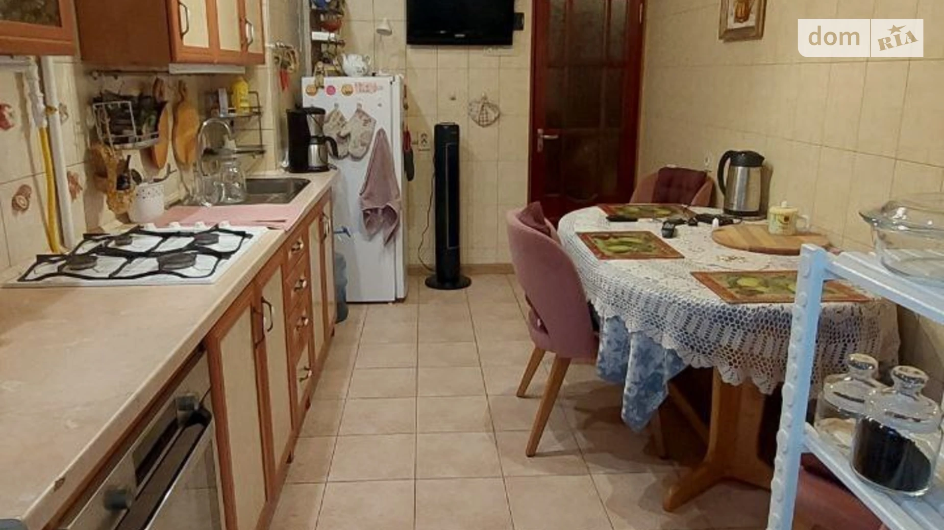 Продается 3-комнатная квартира 65.4 кв. м в Одессе, ул. Семьи Глодан(Ильфа и Петрова) - фото 2