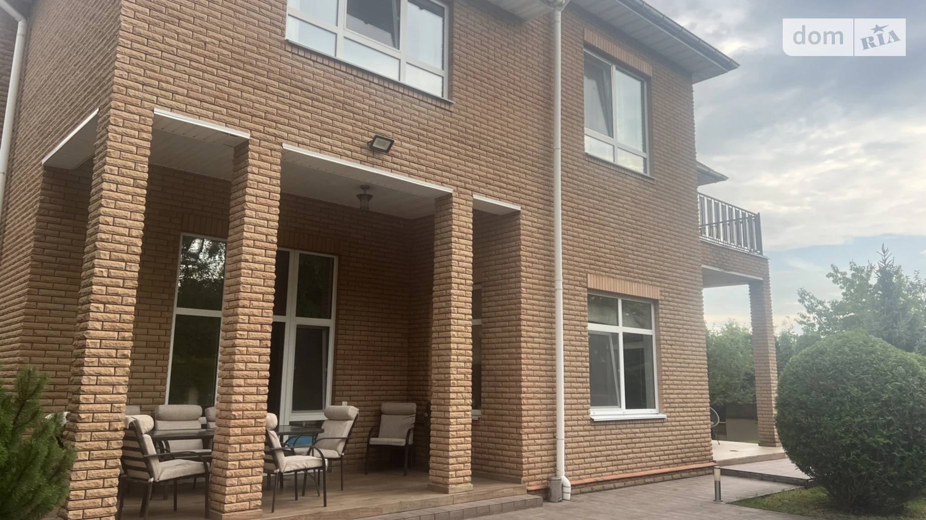 Сдается в аренду дом на 2 этажа 320 кв. м с верандой, цена: 3900 $ - фото 4