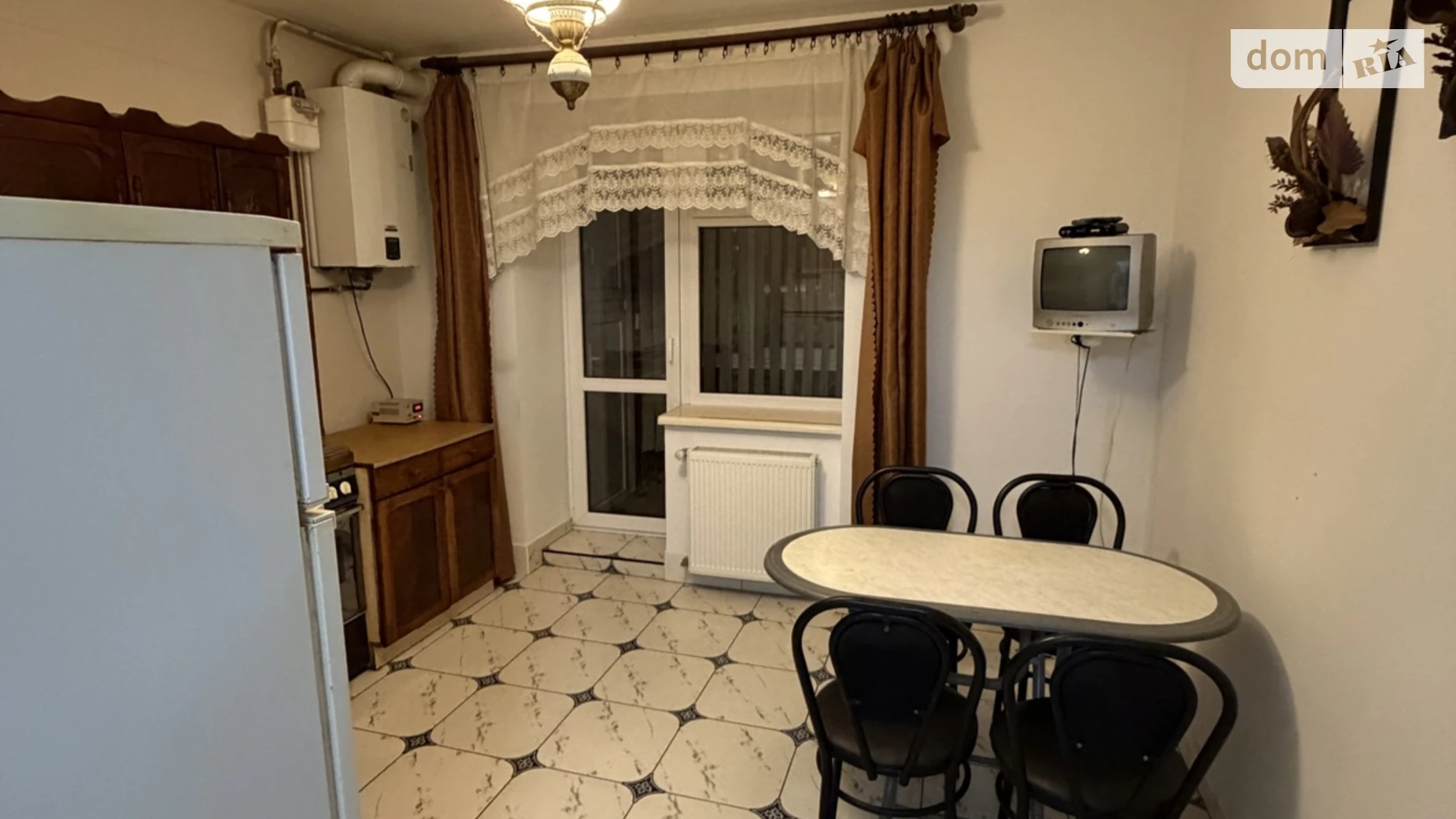 1-комнатная квартира 39.2 кв. м в Тернополе, ул. Довженко Александра, 26 - фото 5