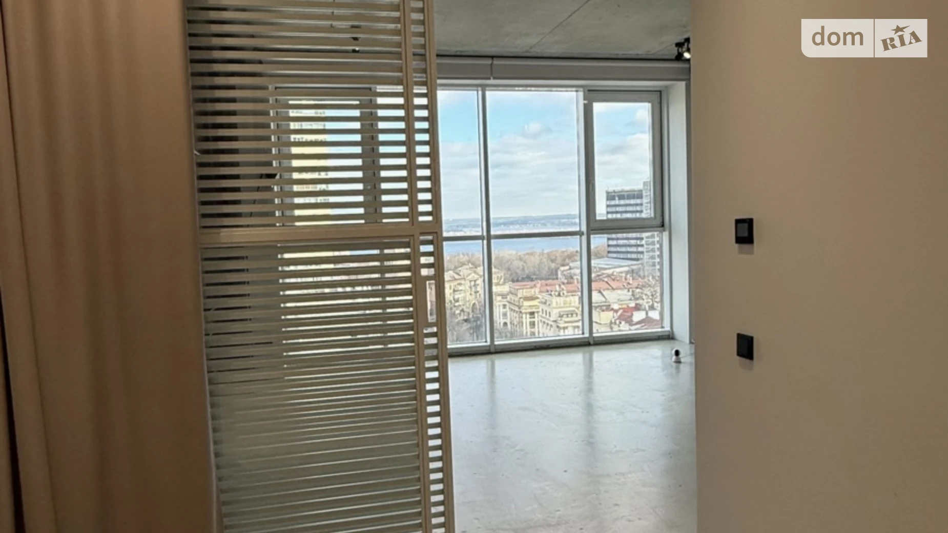 Продается 2-комнатная квартира 56.8 кв. м в Днепре, цена: 130000 $ - фото 2