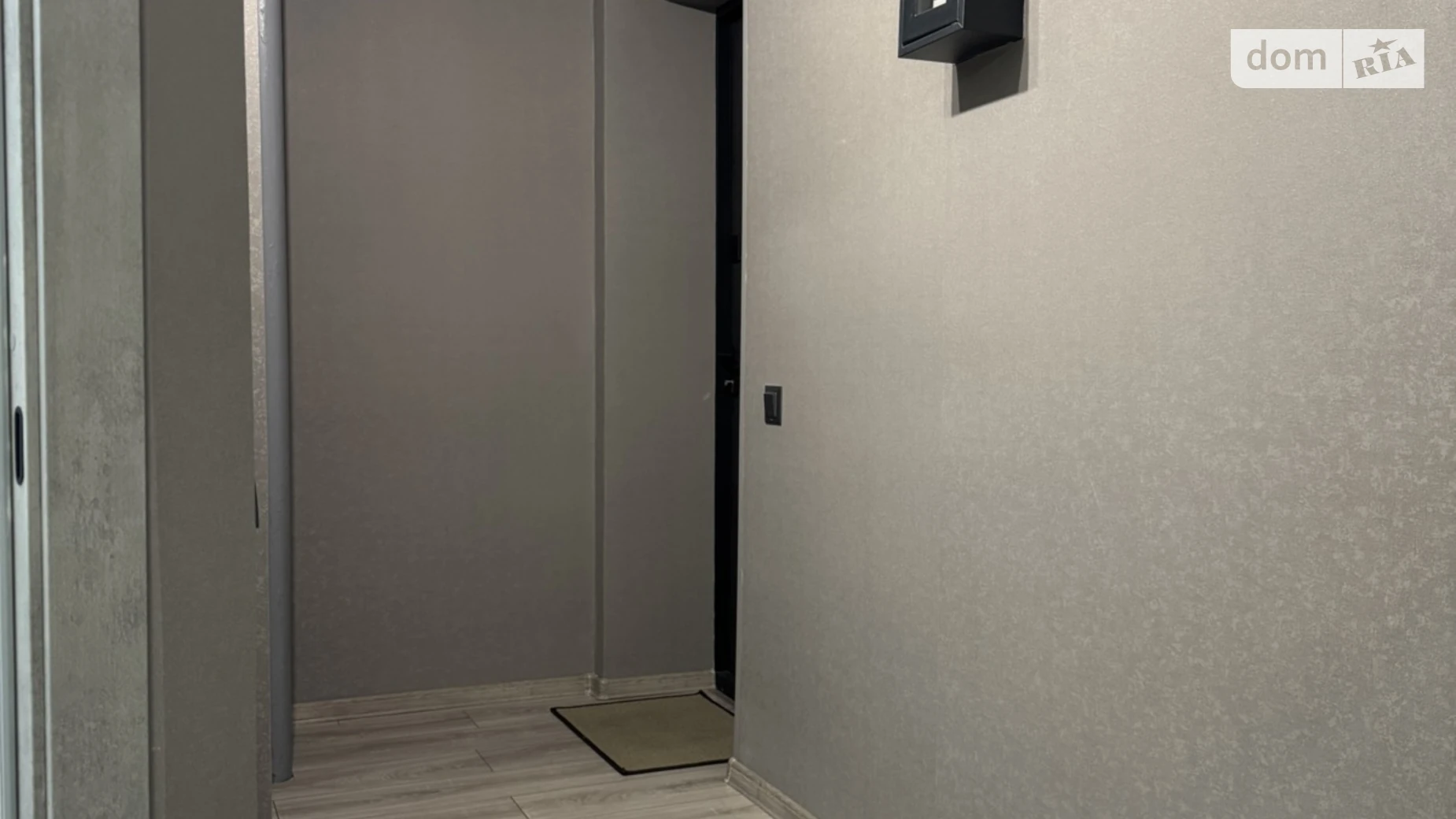 Продается 1-комнатная квартира 32.8 кв. м в Киеве, ул. Вышгородская, 46А - фото 2