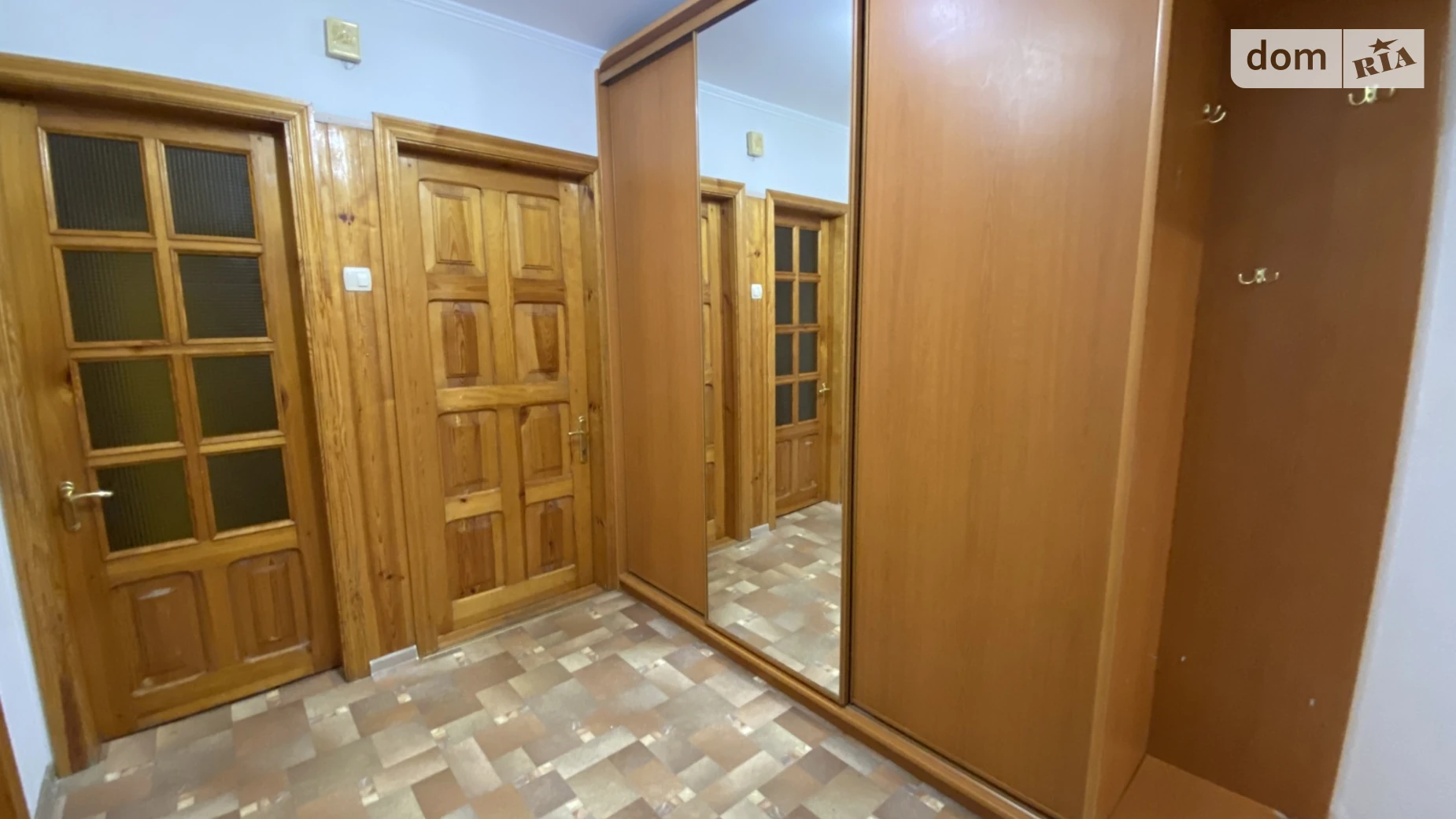 Продается 3-комнатная квартира 63.6 кв. м в Виннице, ул. Ляли Ратушной - фото 2