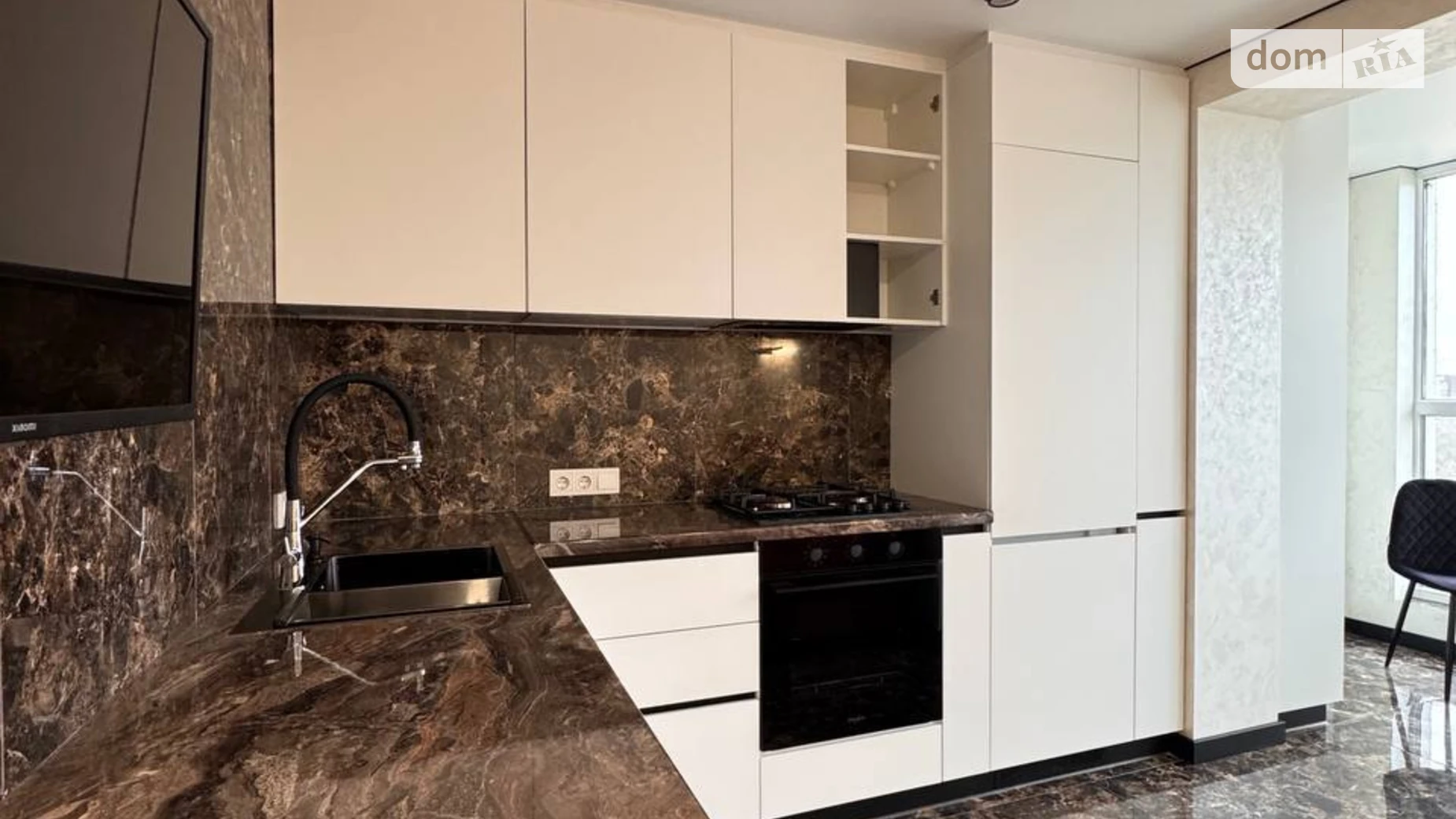 Сдается в аренду 1-комнатная квартира 45 кв. м в Черкассах, ул. Героев Днепра, 6 - фото 2