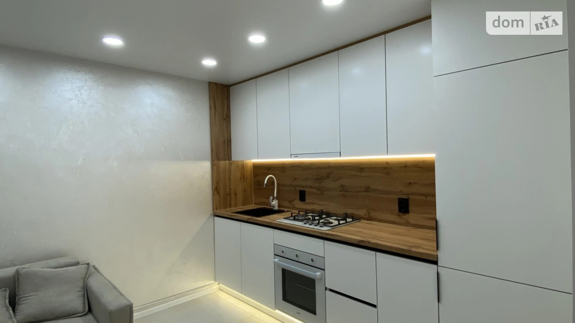 3-комнатная квартира 80 кв. м в Тернополе, цена: 89900 $ - фото 3