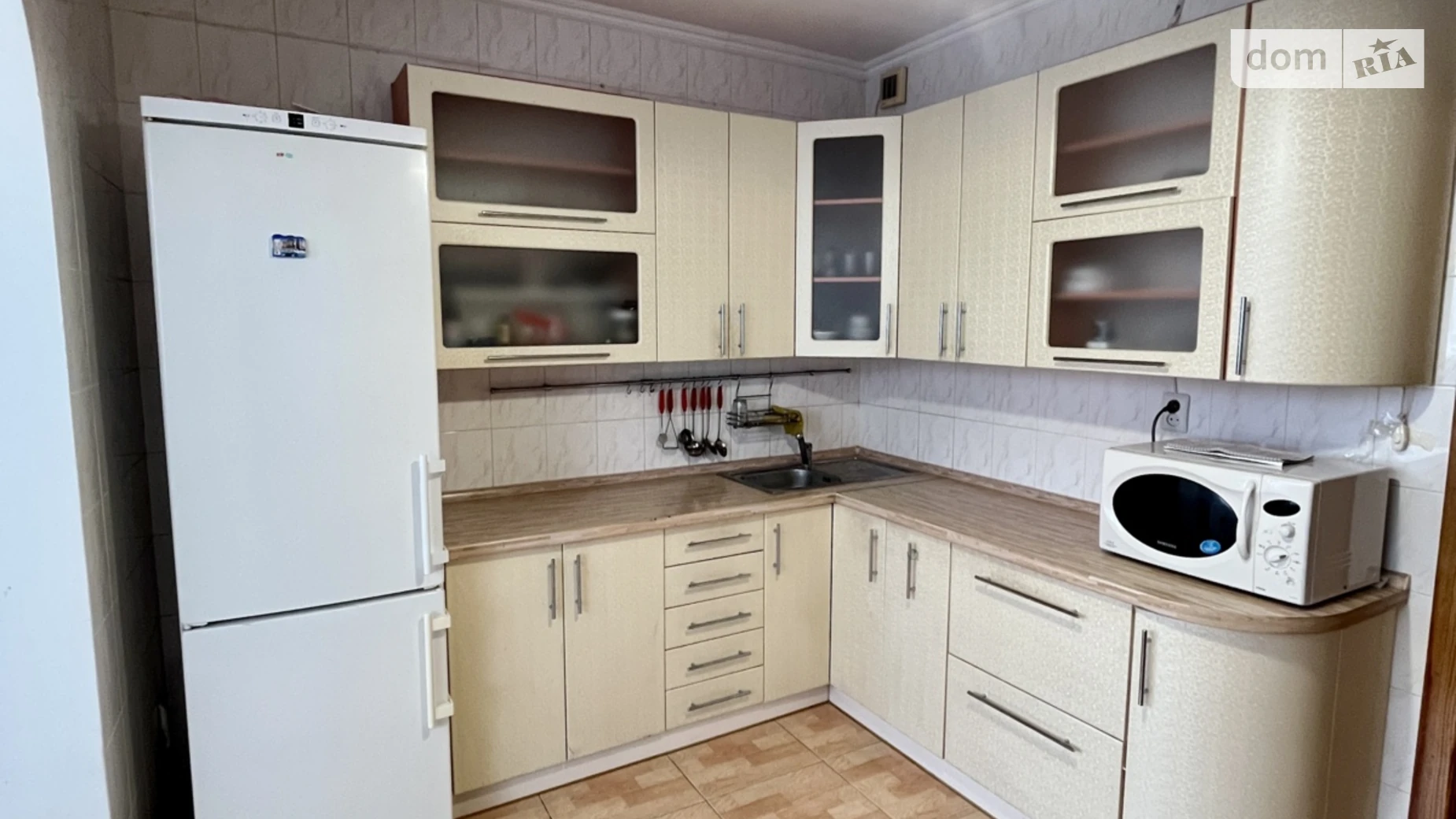 Продается 3-комнатная квартира 87.2 кв. м в Киеве, просп. Петра Григоренко, 3В - фото 3