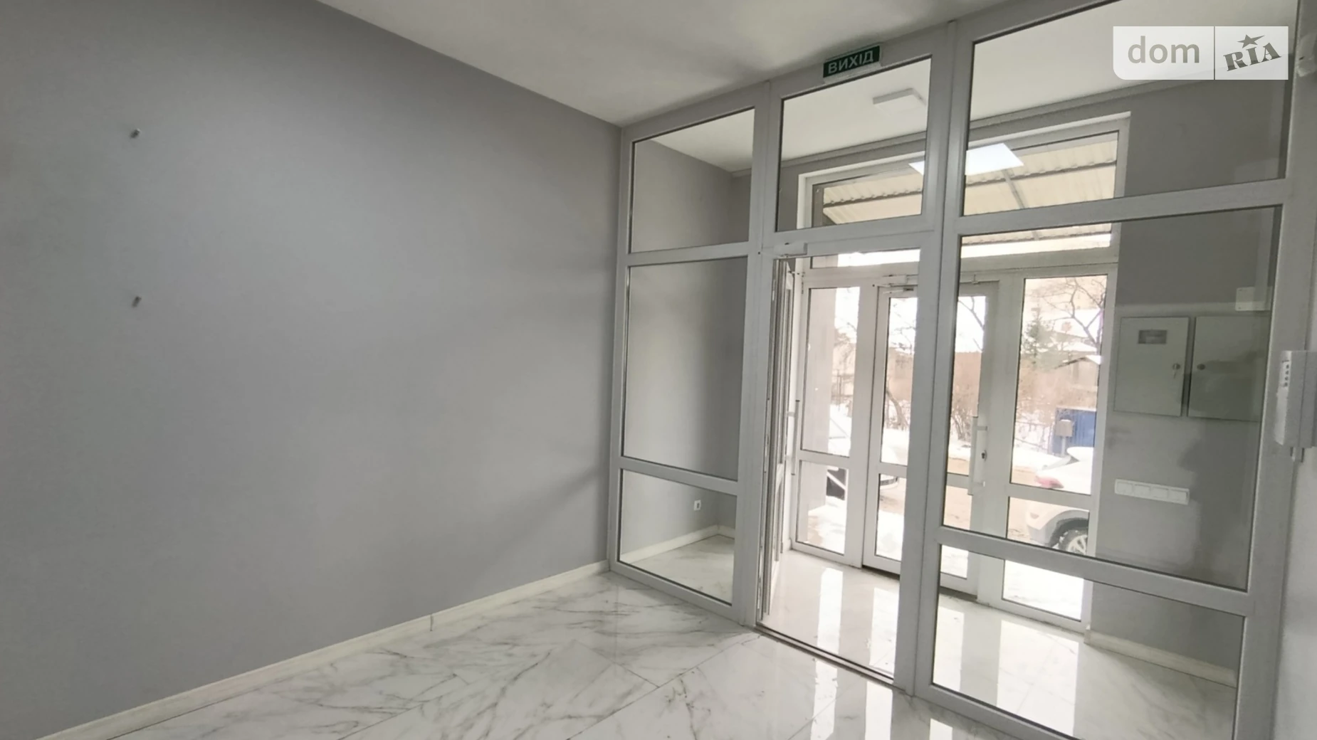 Сдается в аренду офис 83 кв. м в бизнес-центре, цена: 30000 грн - фото 4