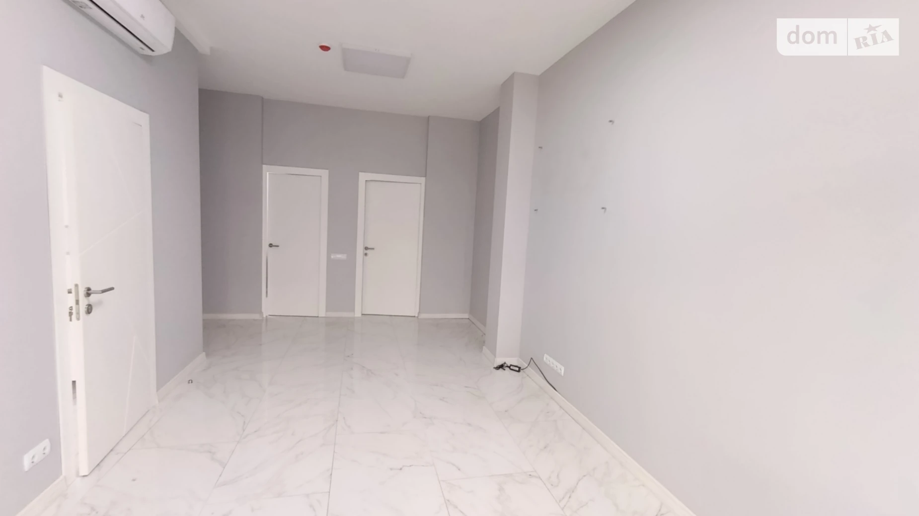 Сдается в аренду офис 83 кв. м в бизнес-центре, цена: 30000 грн - фото 5