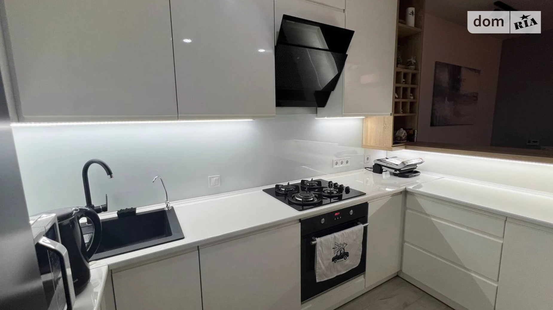 Продається 2-кімнатна квартира 79.1 кв. м у Львові, вул. Кульпарківська - фото 2