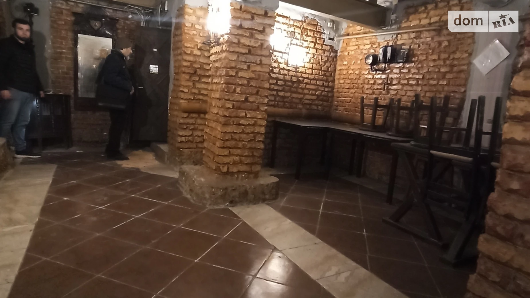 Продается помещения свободного назначения 161.8 кв. м в 5-этажном здании, цена: 69900 $ - фото 4